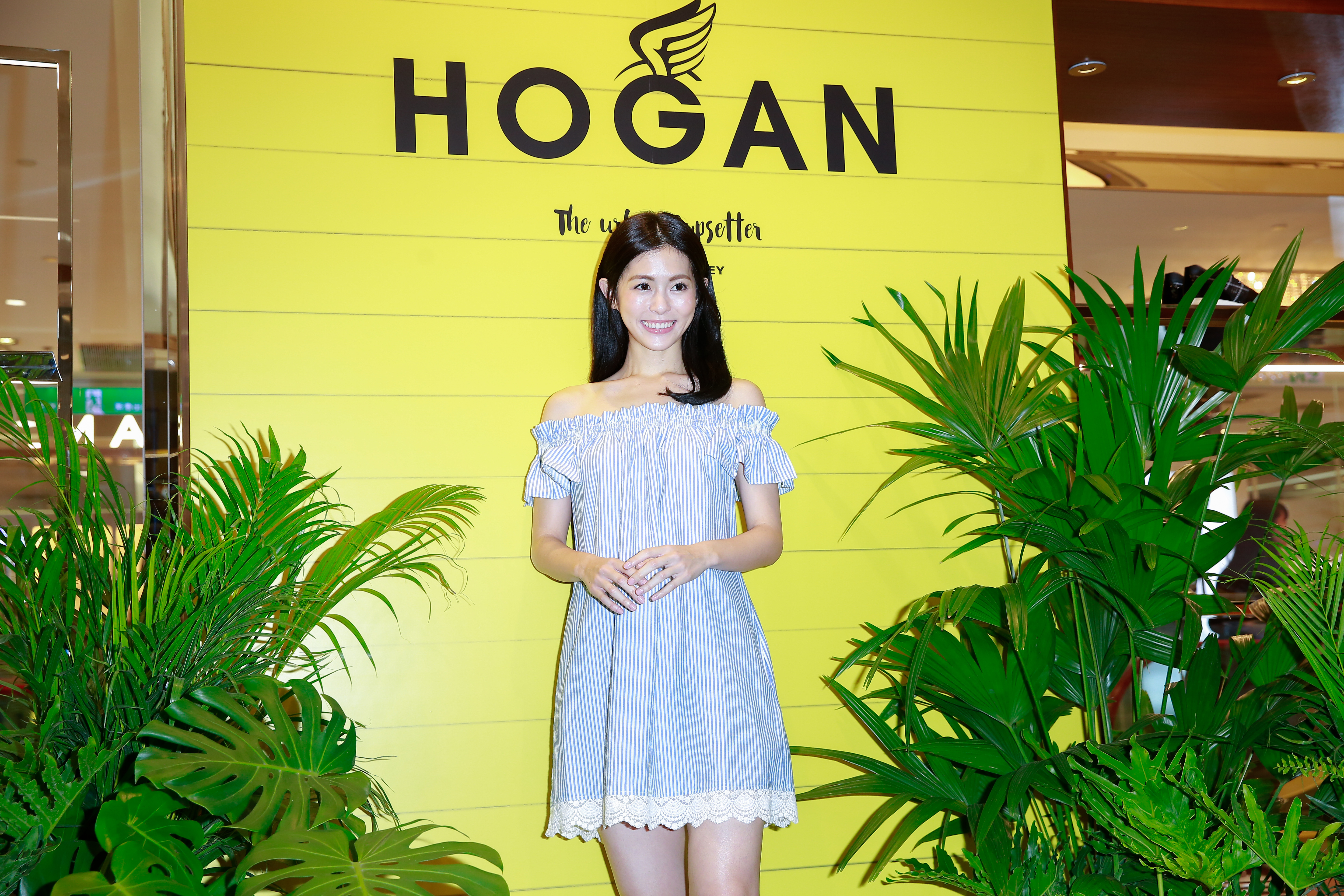 任容萱透露自己私下喜歡走休閒的時尚風格，搭配舒適的鞋子。