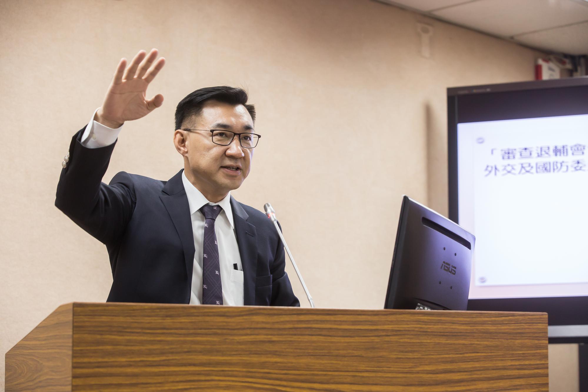 江啟臣說,他從小在原台中縣長大,在台中市唸書,台中是他非常熟悉的地方。