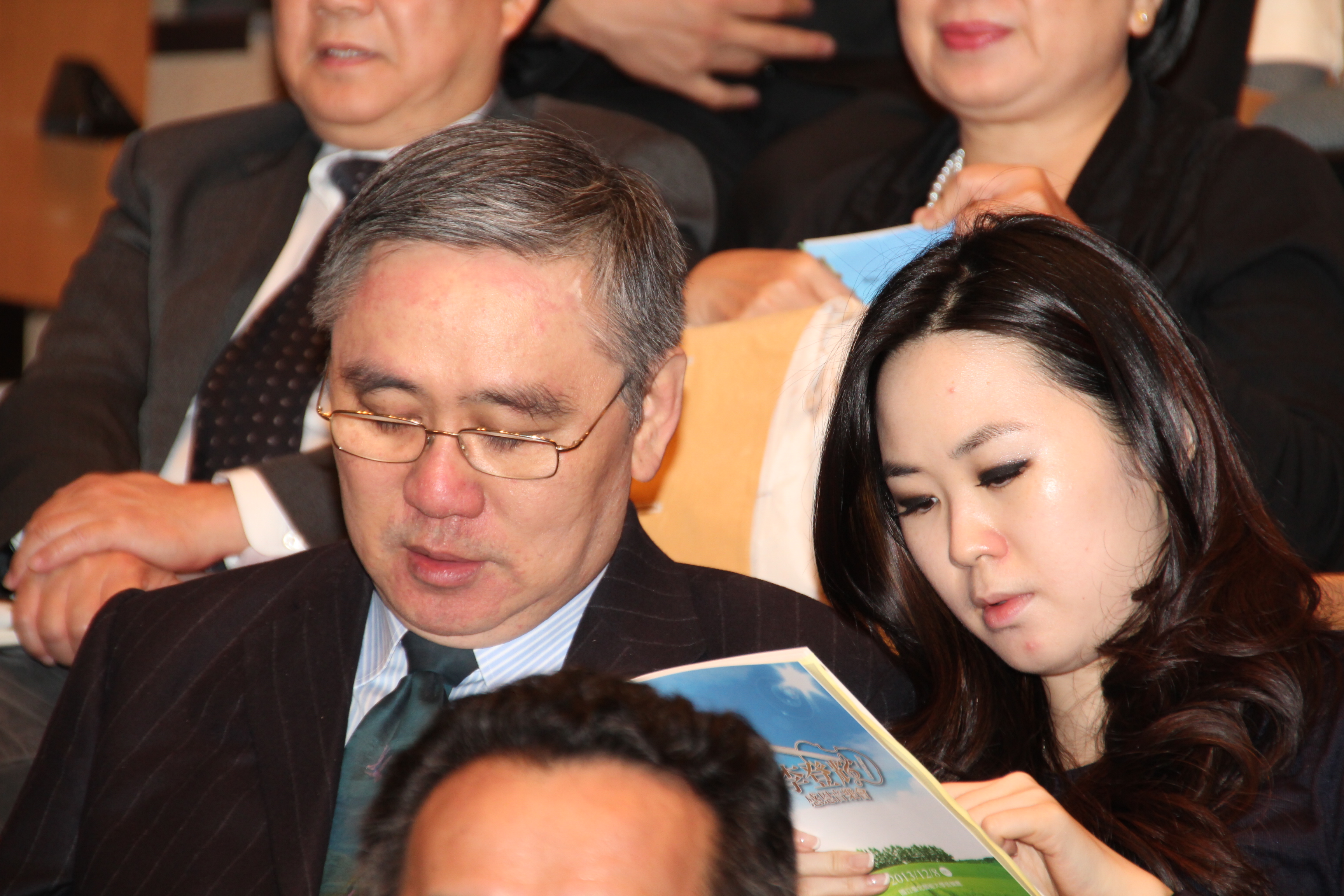 王思涵近來常以淚洗面，讓王文洋心疼不已。