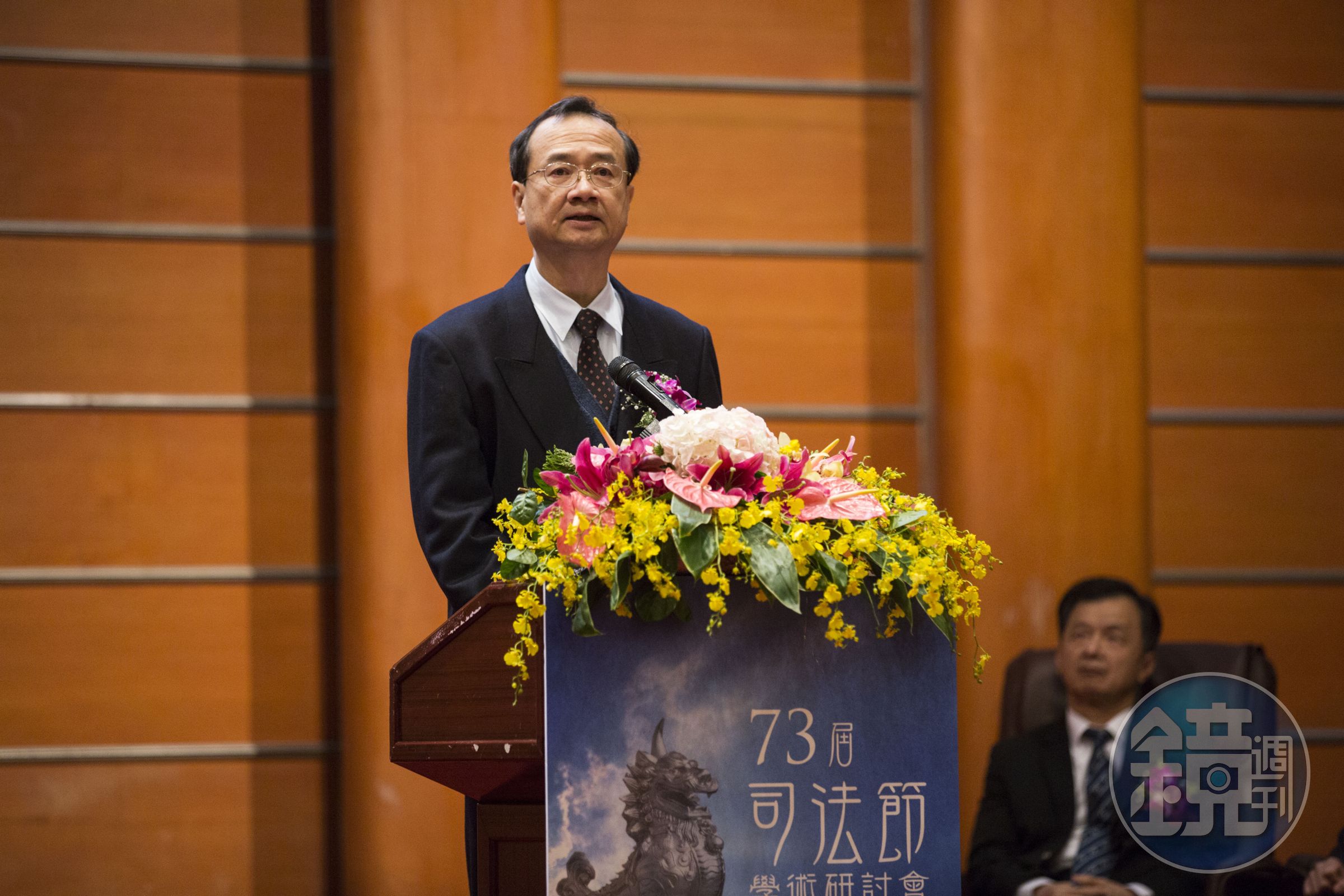 司法院長許宗力在司法節學術研討會致詞表示，律師對法官辦案品質及問案態度的滿意度已有相當提升。