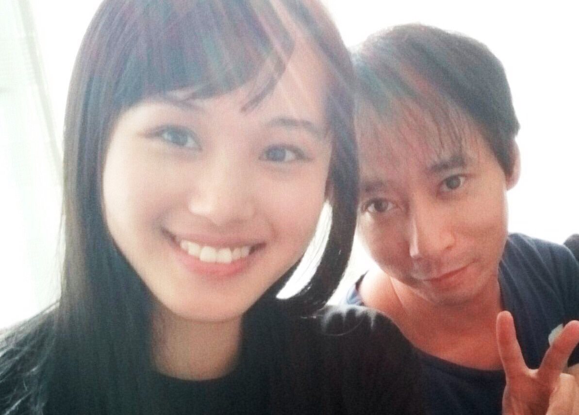 石田壹成與小23歲的女友飯村貴子，兩人過得頗慘。（翻攝網站JONNY）