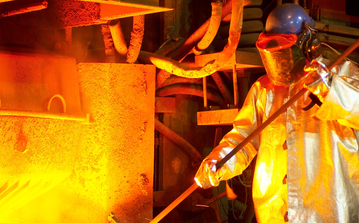 隨全球景氣復甦，原物料價格已從谷底走出。（翻攝自Glencore官網）