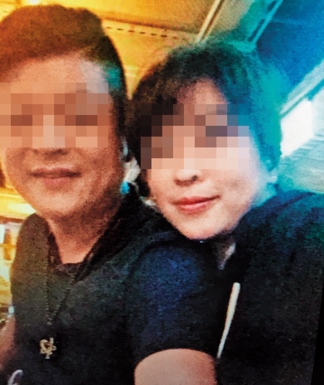 女老師（右）與前夫（左）原本感情不錯，2人經常在臉書放閃。（翻攝自臉書）