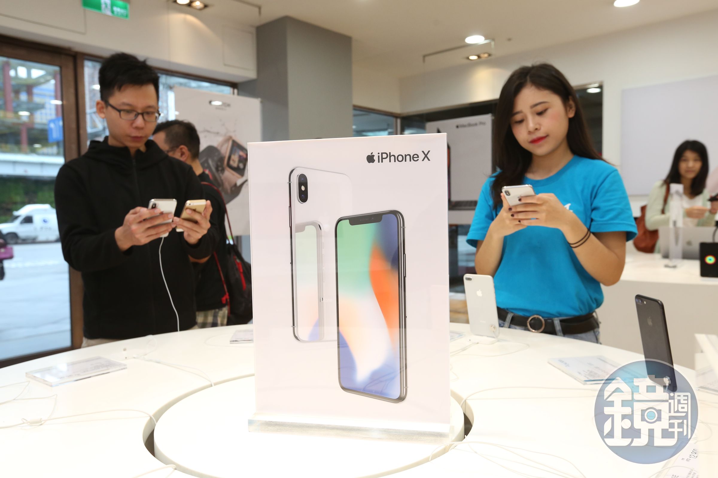 跟著巴菲特投資，林修禾看好蘋果（Apple）的投資價值仍高於其股票價格。