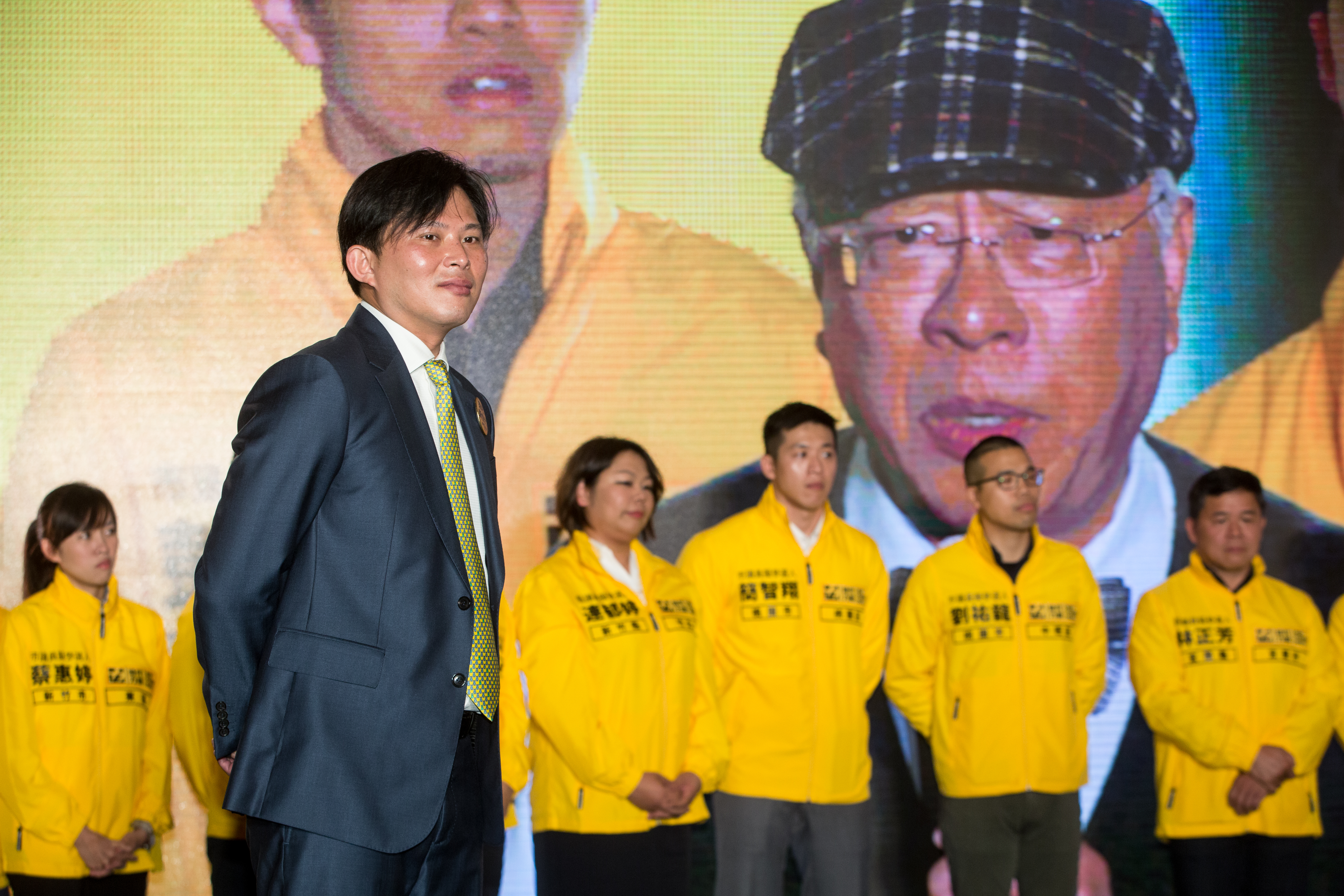 時代力量因無法擴大抗爭實力，讓蔡英文最後順利渡過此政治危機。