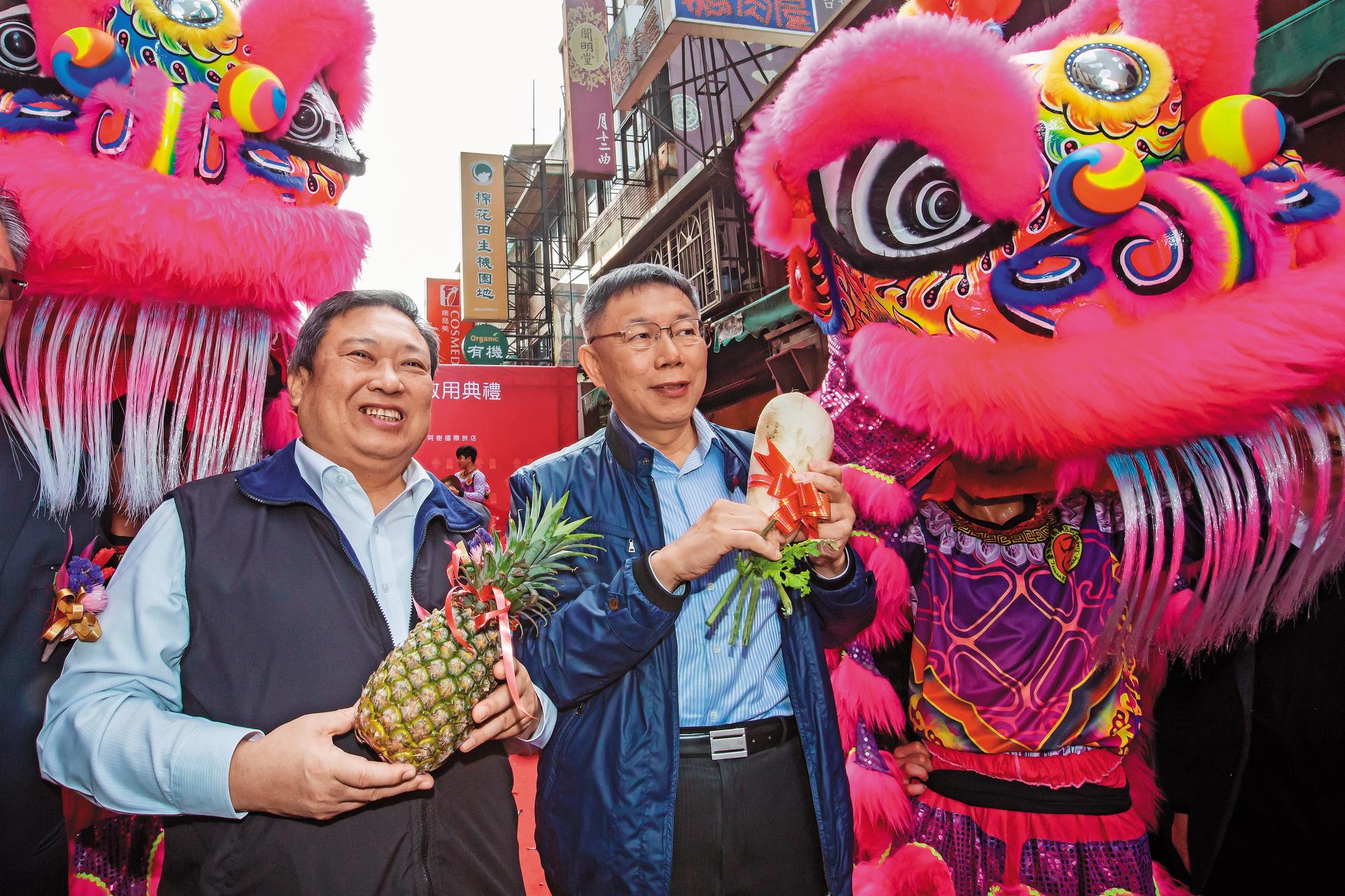 對年底北市選戰，民進黨內多傾向禮讓無黨籍的台北市長柯文哲。