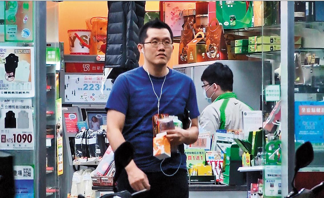 管樂團打擊樂老師陳豪恩，遭葉光章指控與老婆施宣榕有曖昧。