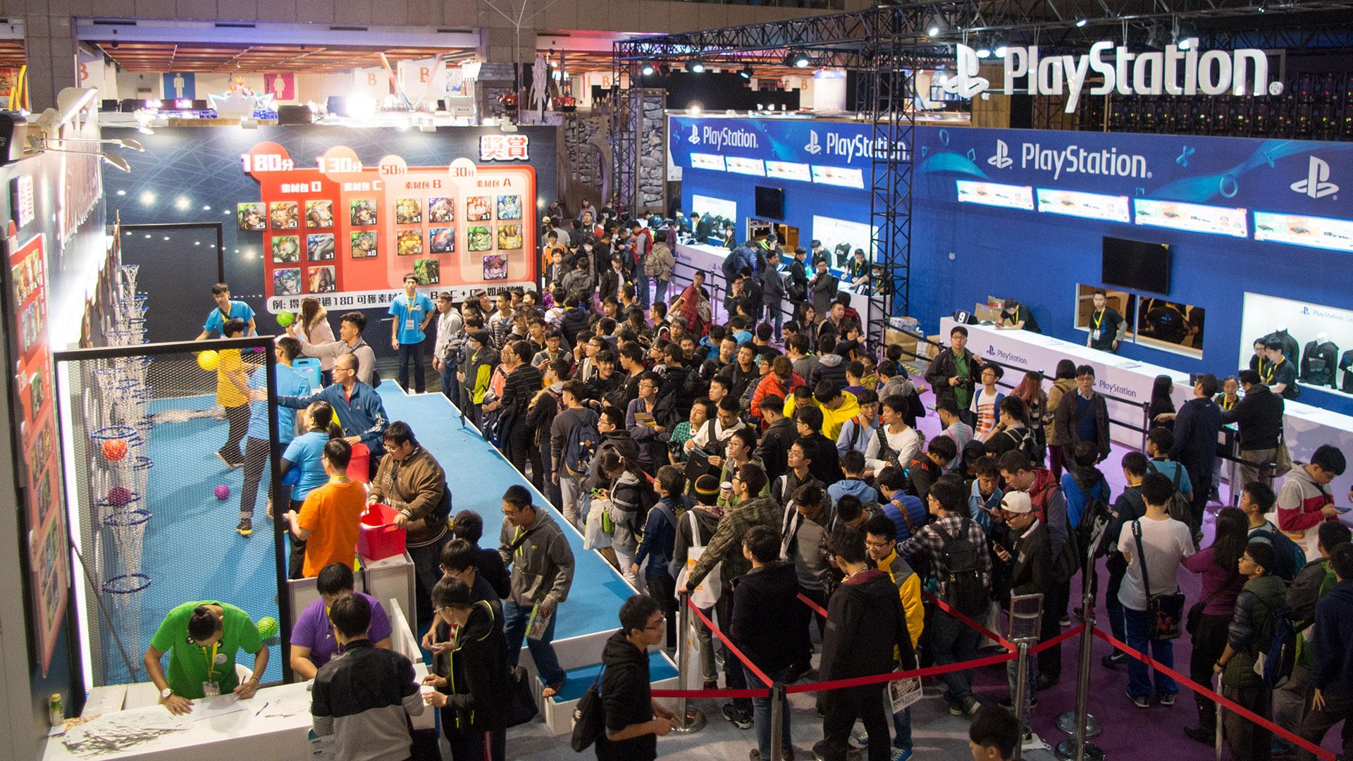 2018台北國際電玩展玩家區1月26日開放，四天展期預計將湧入30萬人潮。（周文凱攝）
