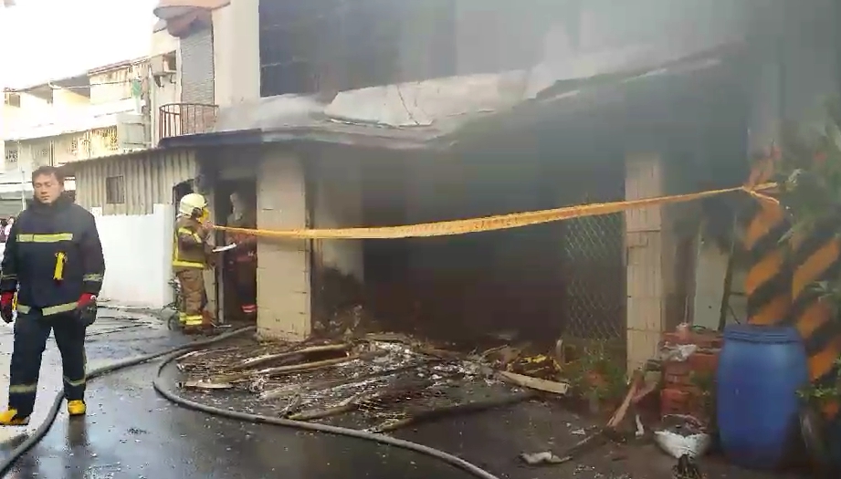 警消發現死者僅差一步之隔即能逃生，無奈行動不便遭嗆死。（警消提供）