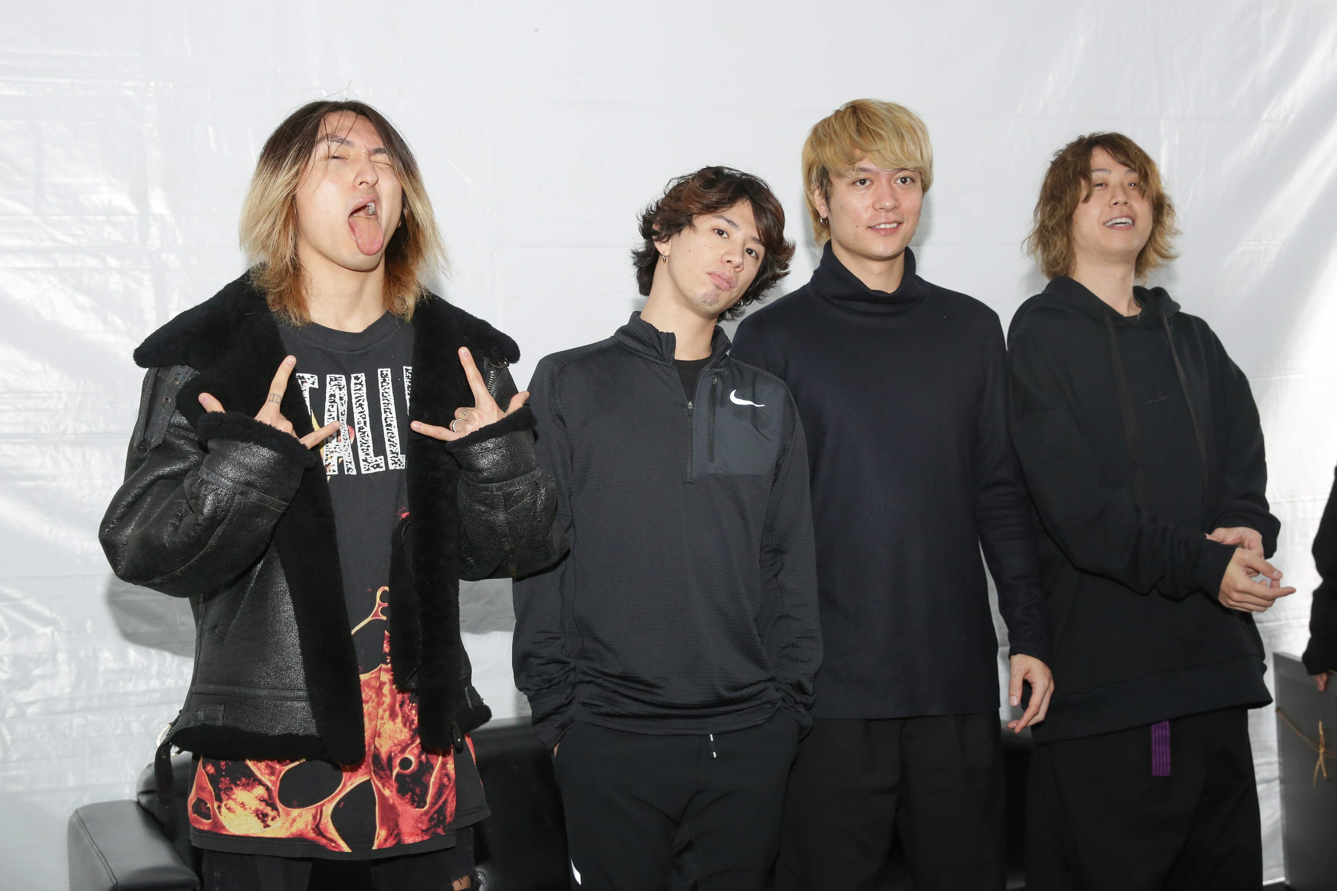 日本樂團ONE OK ROCK五度在台開唱，首次舉行戶外演唱會超激動。（照片左起：Ryota、TAKA、Toru、Tomoya）