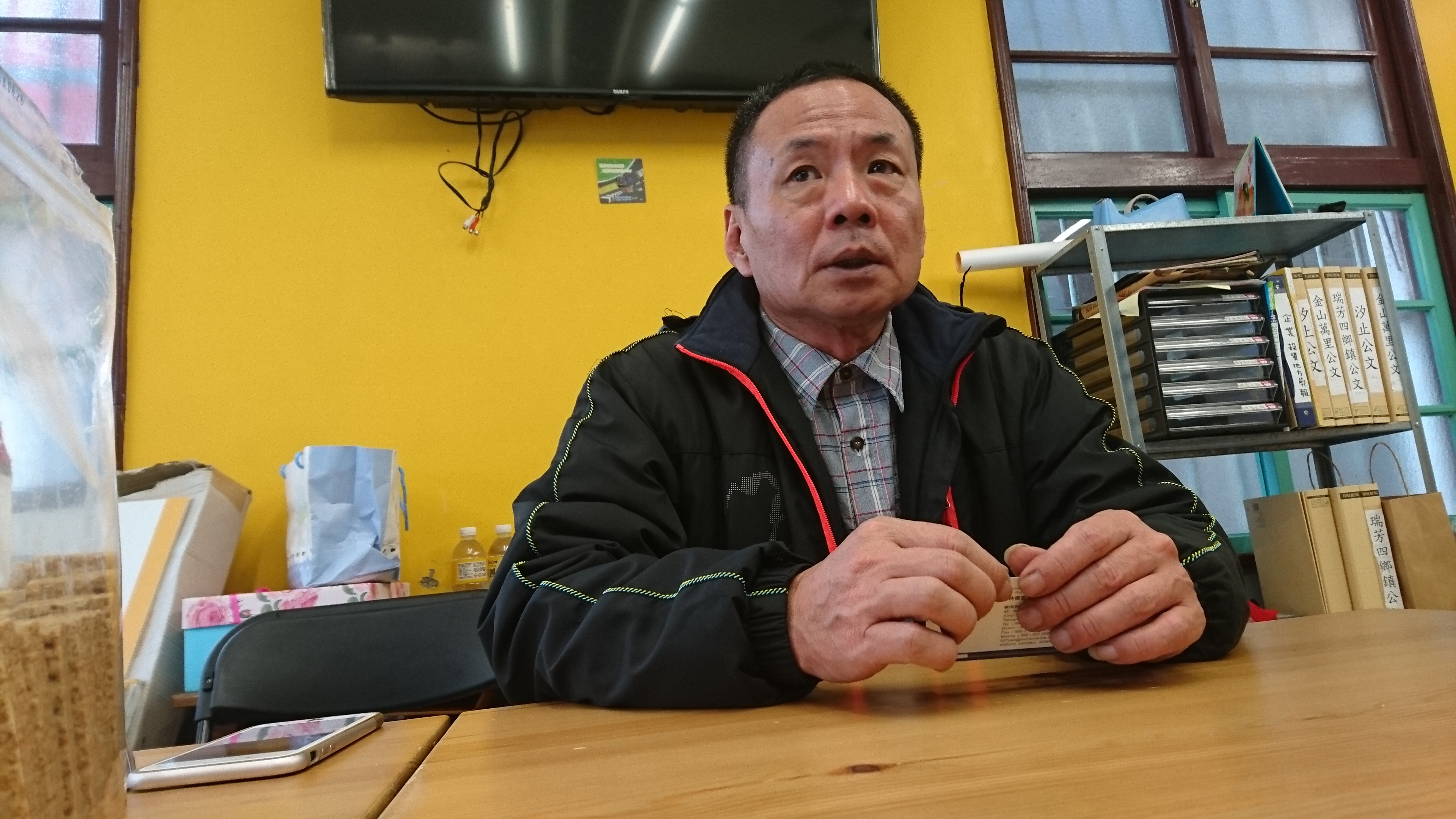 立委黃國昌的汐止服務處主任陳裕仁(圖),曾接受陳情群聯案,讓他意外捲入是非之中。
