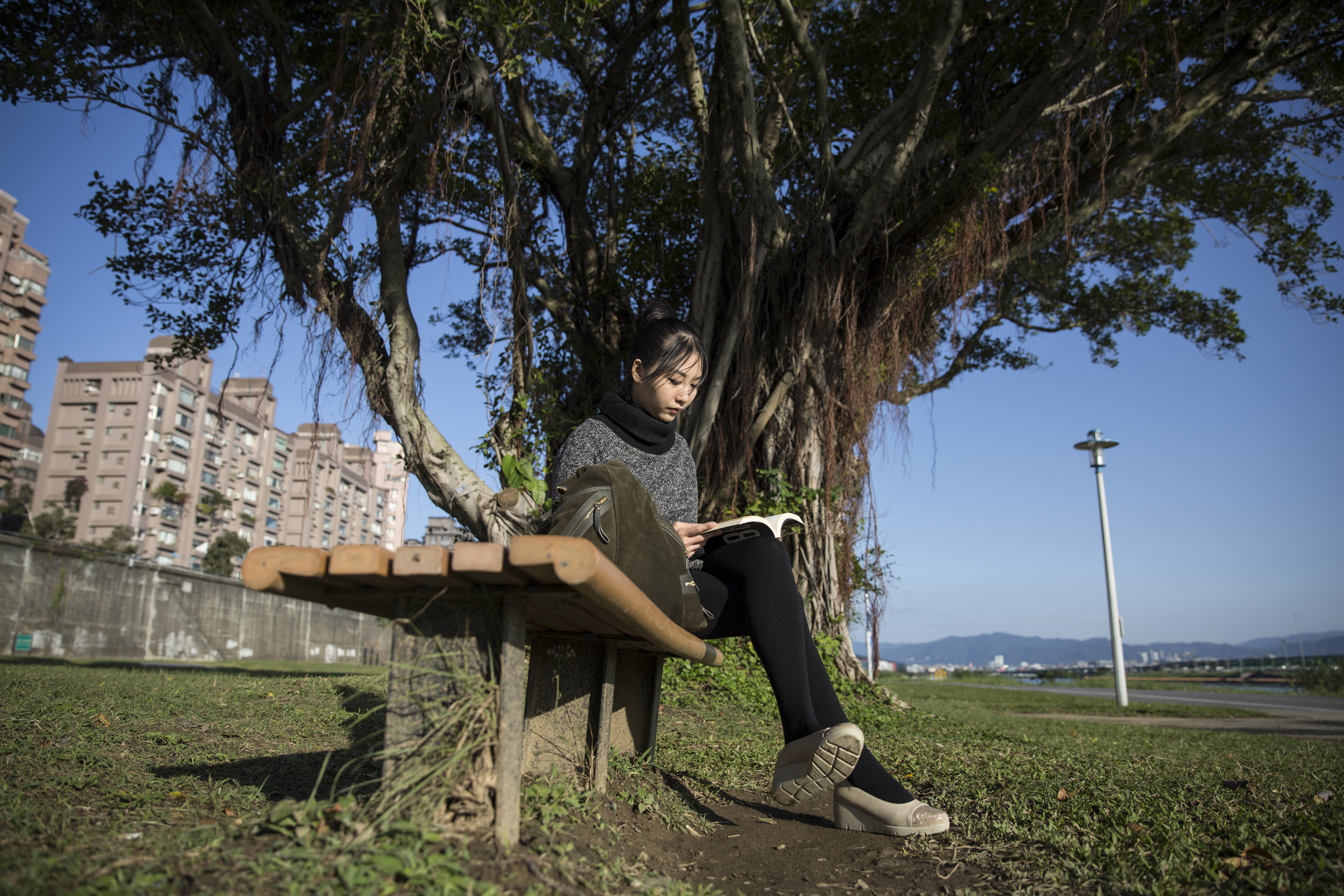 簡碧燕在獄中重拾紙筆，用自己的一套方式開啟創作之路。