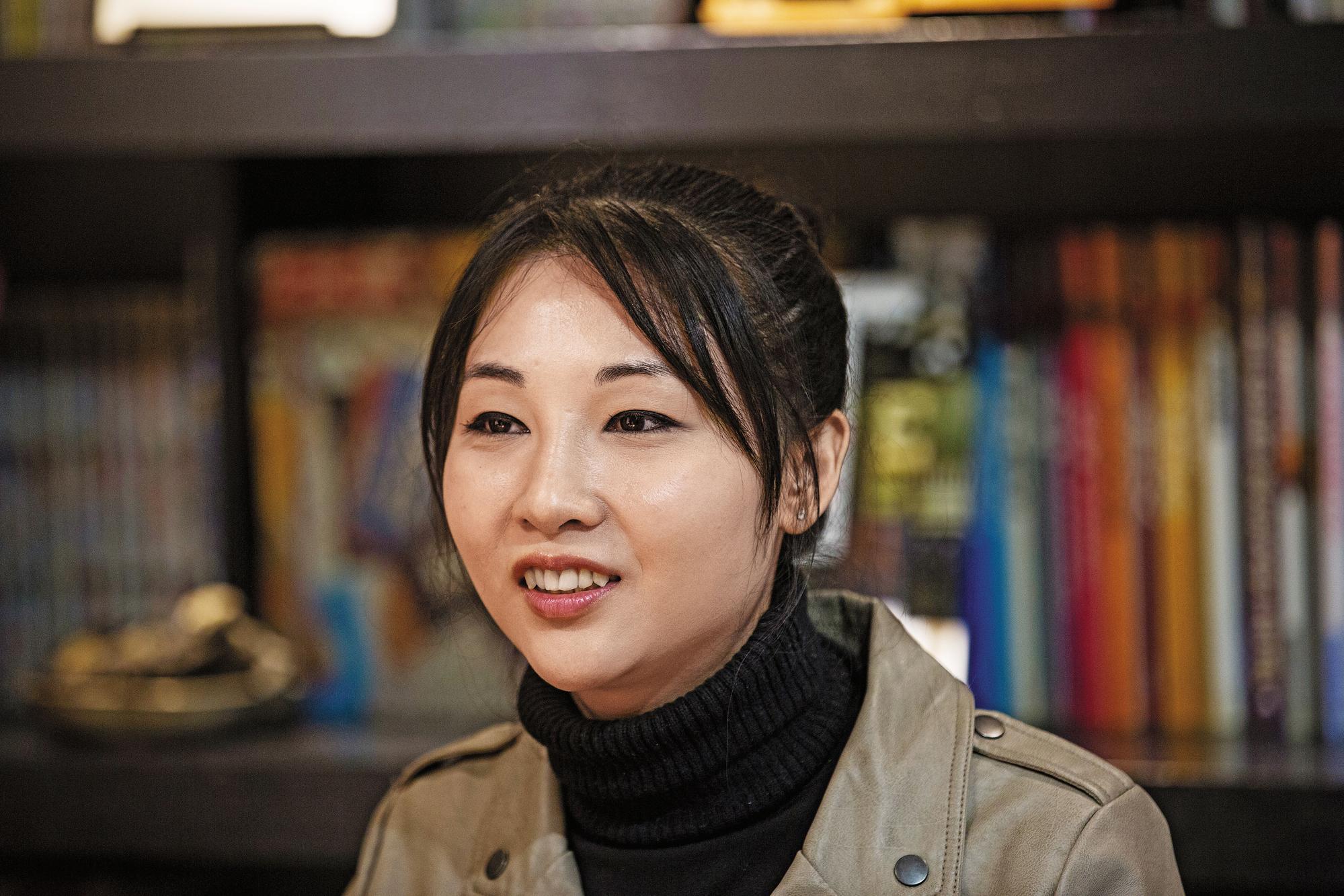 簡碧燕對發生在她身上的悲劇侃侃而談,言談中那些傷痕彷彿不留痕跡。