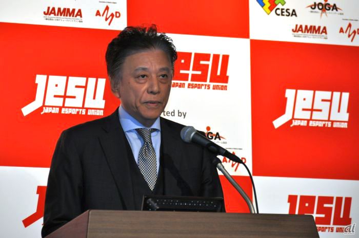 岡村秀樹在 JeSU 的成立記者會上發言。（圖／ japan.cnet. ）