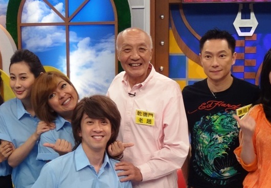 乾德門曾演活麻辣鮮師中工友角色「老趙」，住進一代人的青春記憶裡。（翻攝自《康熙來了》）