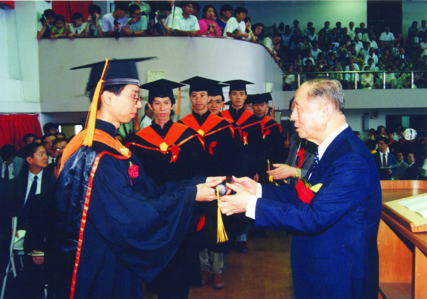 大同公司和大同大學近半世紀的建教合作案是由大同總裁林挺生（右）創立。（大同大學提供）