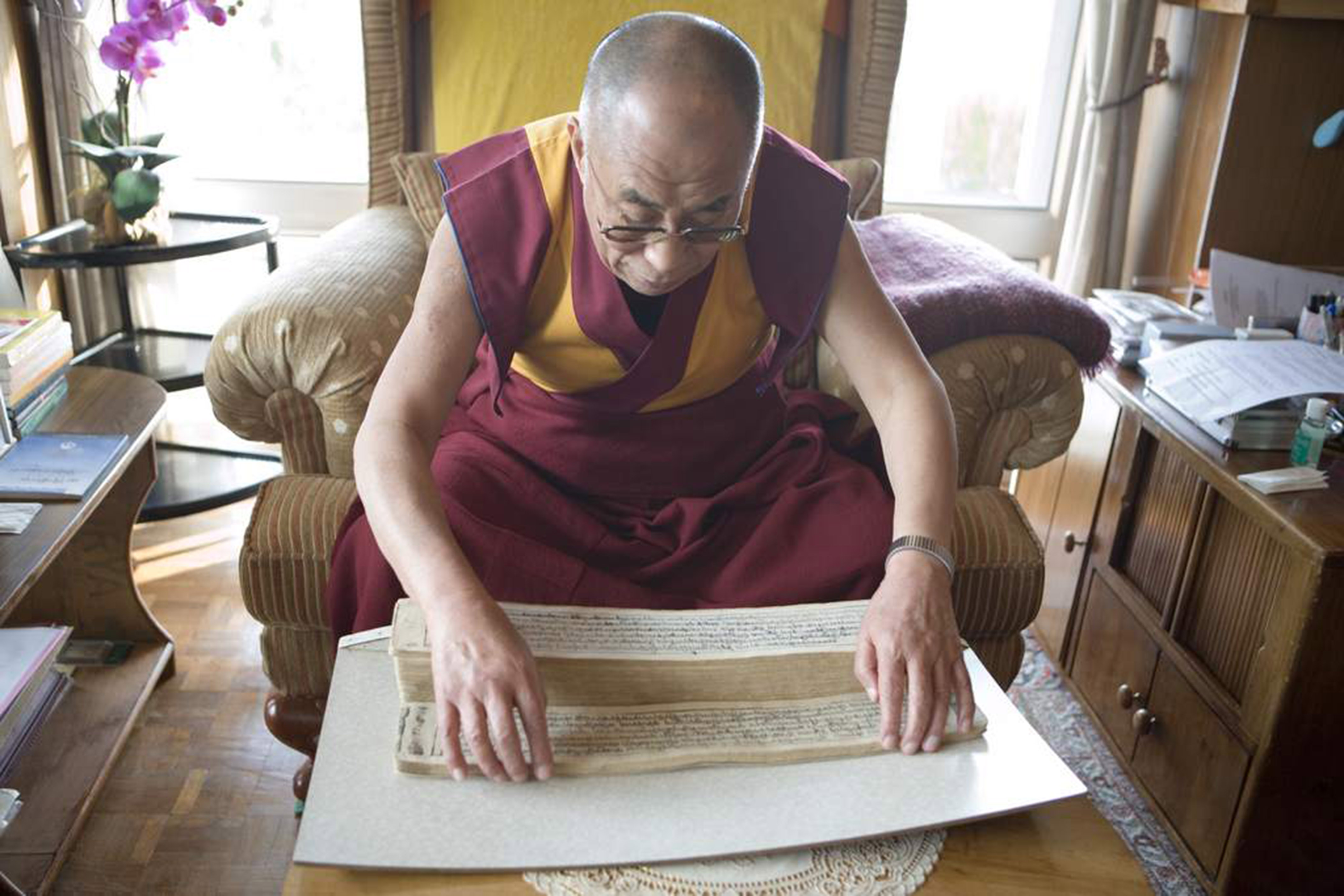 紀錄片《達賴的一天》呈現達賴喇嘛平易近人的日常生活。 （天馬行空提供）