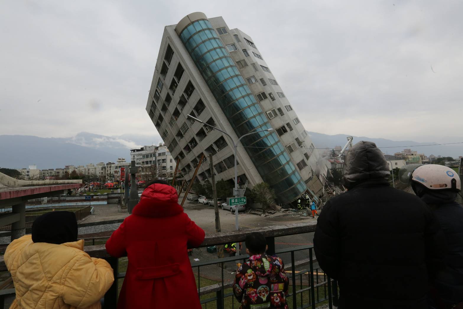 檢察官已分他字案，調查災損大樓有無涉及偷工減料等疑慮。