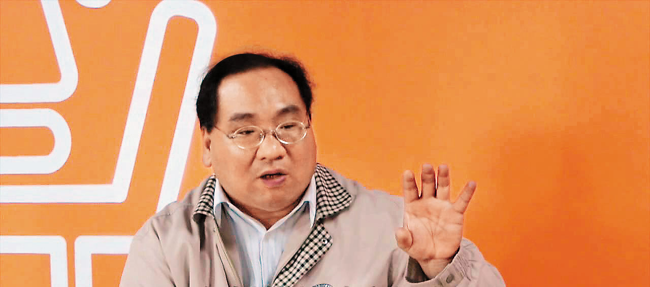 檢調調查,時任高醫大遠距中心主任的簡怡光竟然能綁標、開假發票,詐領人頭助理費,懷疑案情不單純,持續向上偵辦中。(翻攝網路)