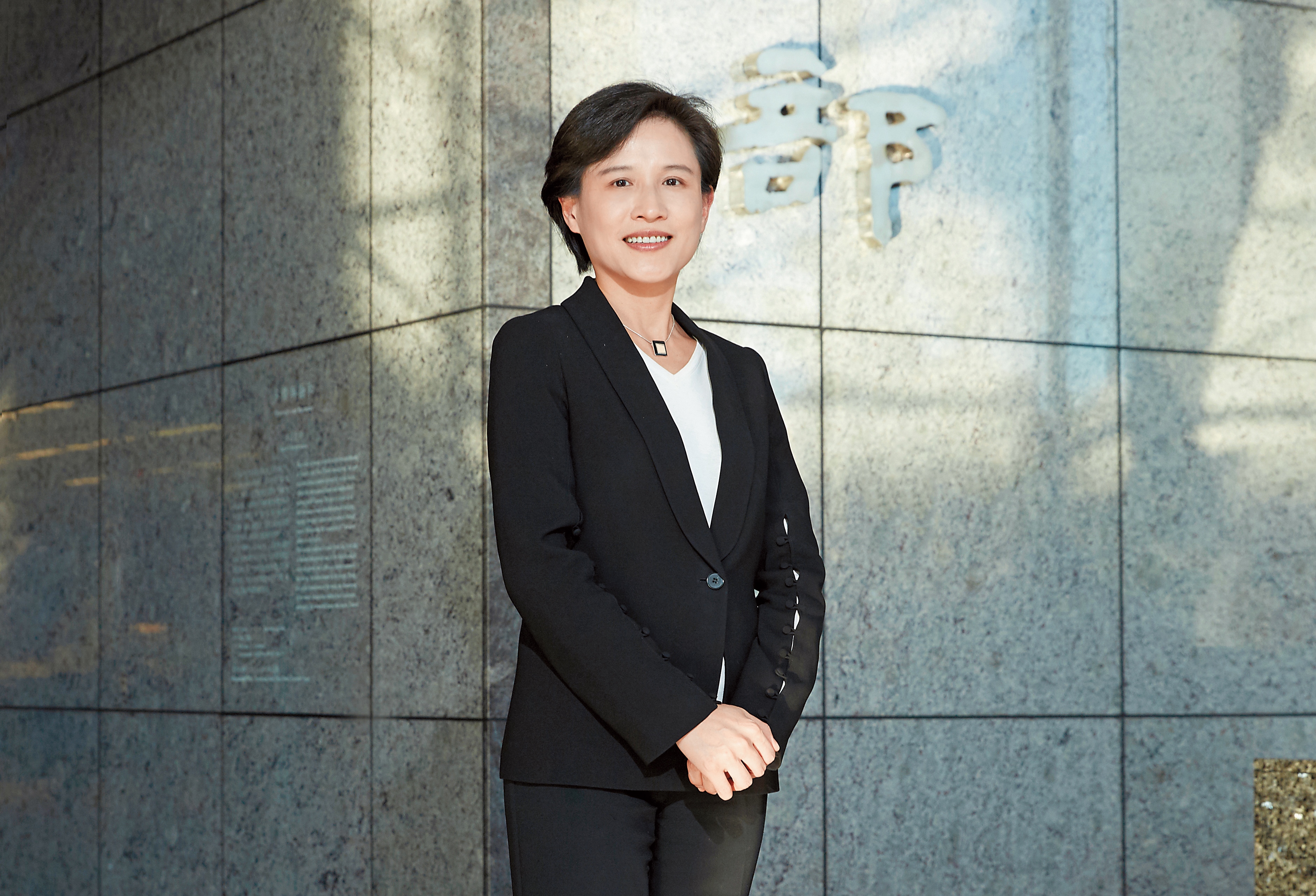 文化部長鄭麗君為提升台灣內容產業升級,祭出多項措施,目的是健全文化產業生態系。