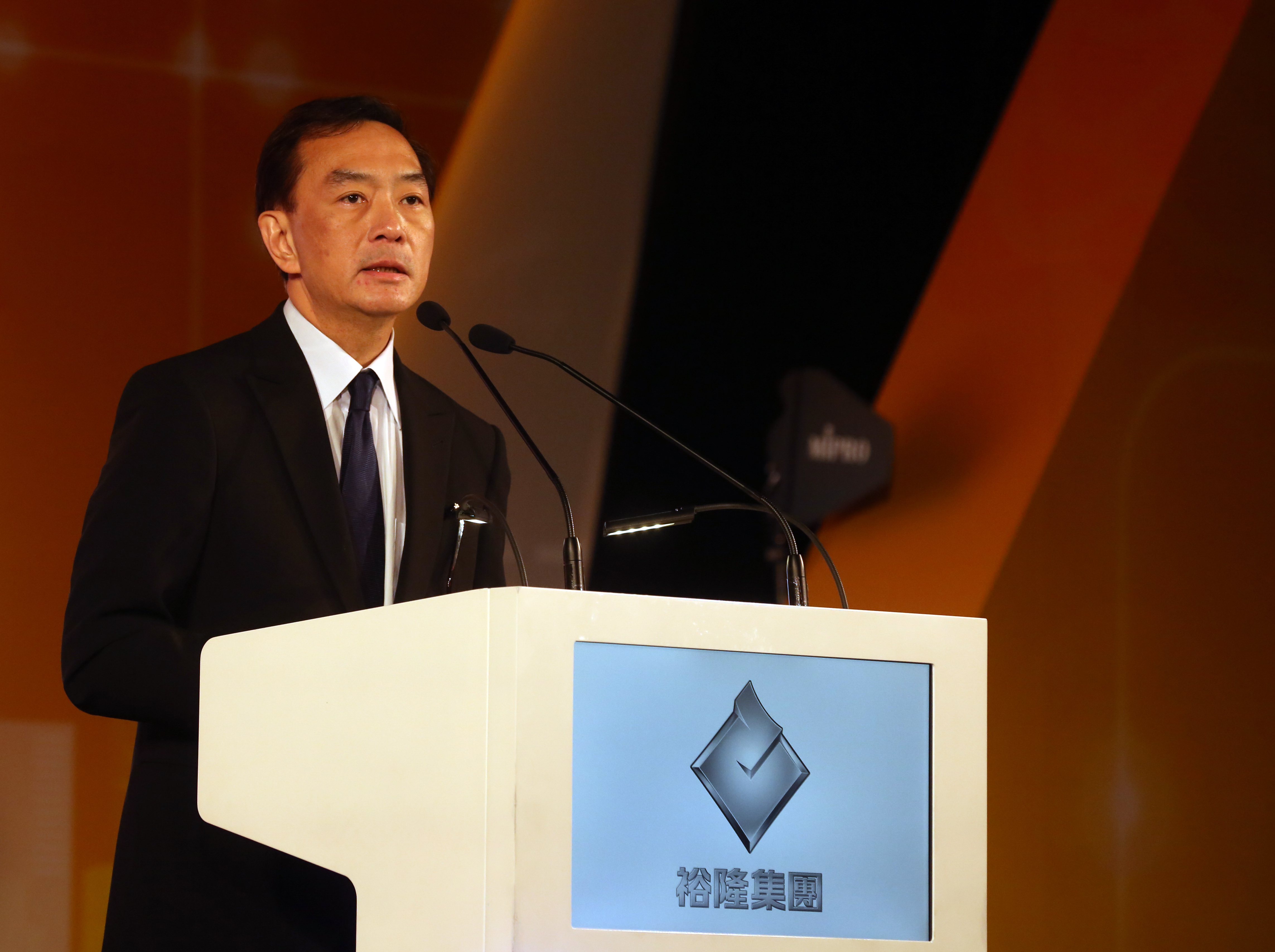 對花蓮地震，嚴凱泰表達關心，裕隆集團捐贈500萬賑災。