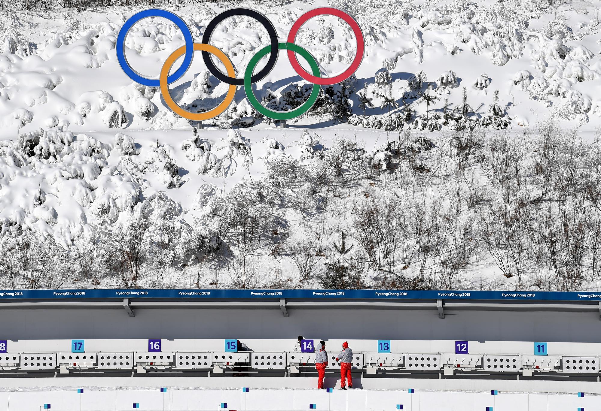 2018年2月7日，平昌奧運的女子7.5公里競速場地預備工作。（東方IC）