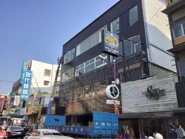 虎尾的阿拉丁電子遊戲場，規模為雲林地區最大，被掃蕩熄燈。（警方提供）