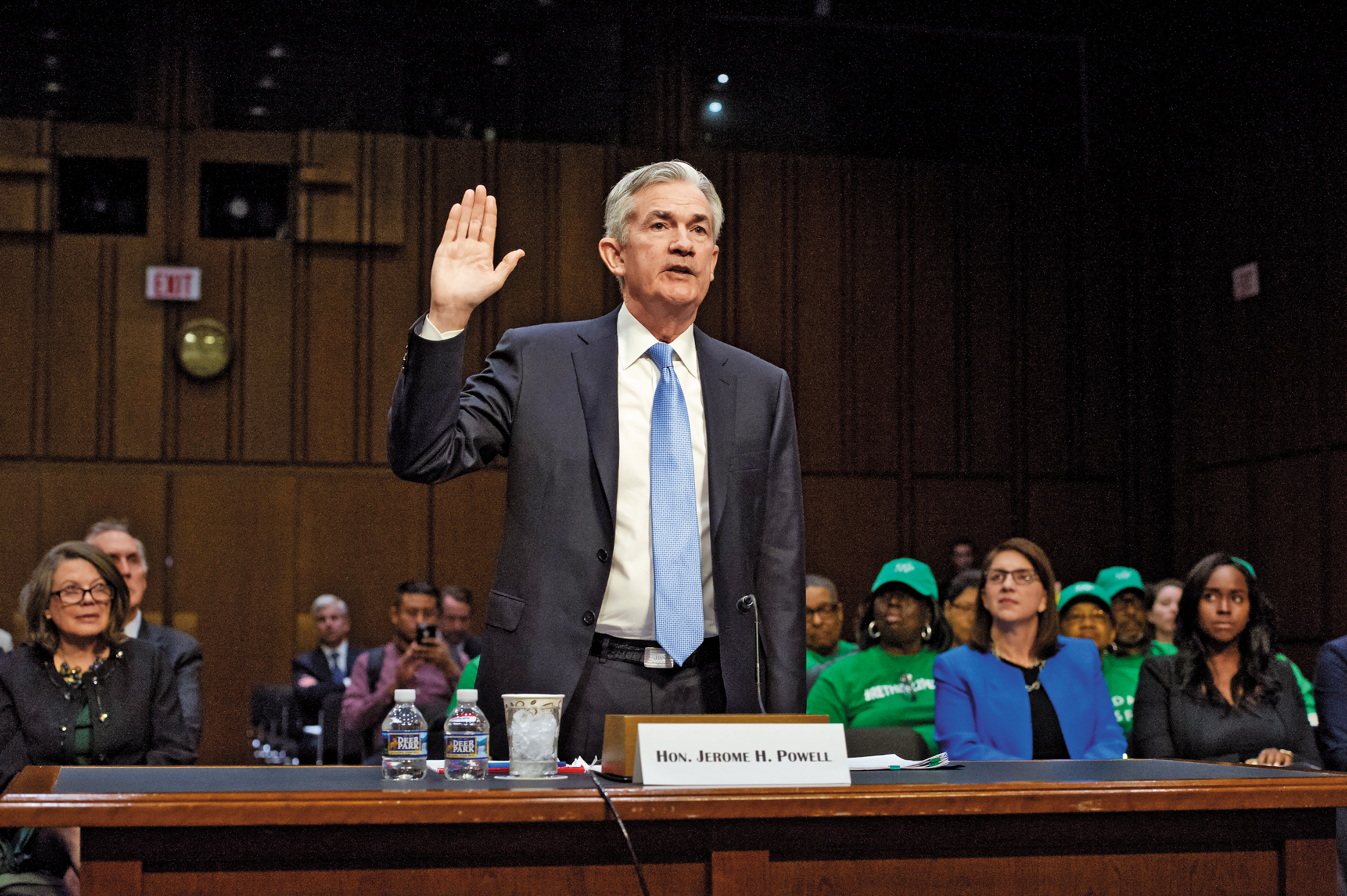 新任聯準會主席鮑威爾表態鴿派，有助緩解市場情緒，但股市漲幅已高，震盪整理是基本格局。（東方IC）