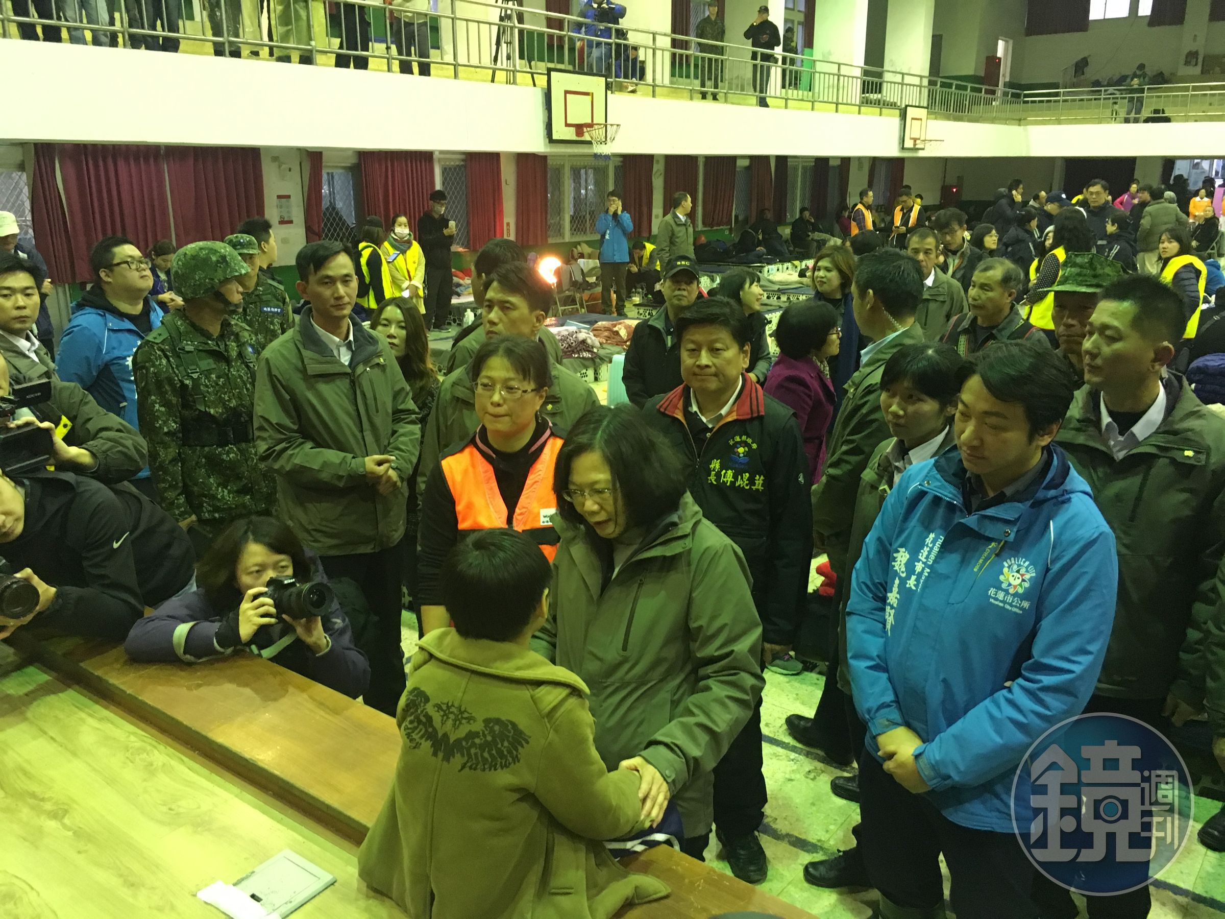 蔡英文關心在收容中心的孩童狀況。