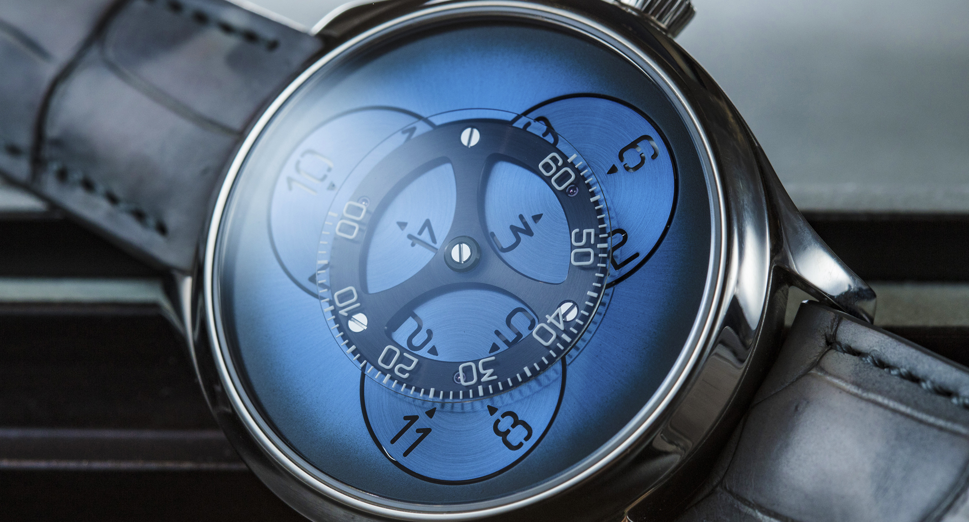 【2018 SIHH】H.MOSER & CIE--Endeavour Flying Hours