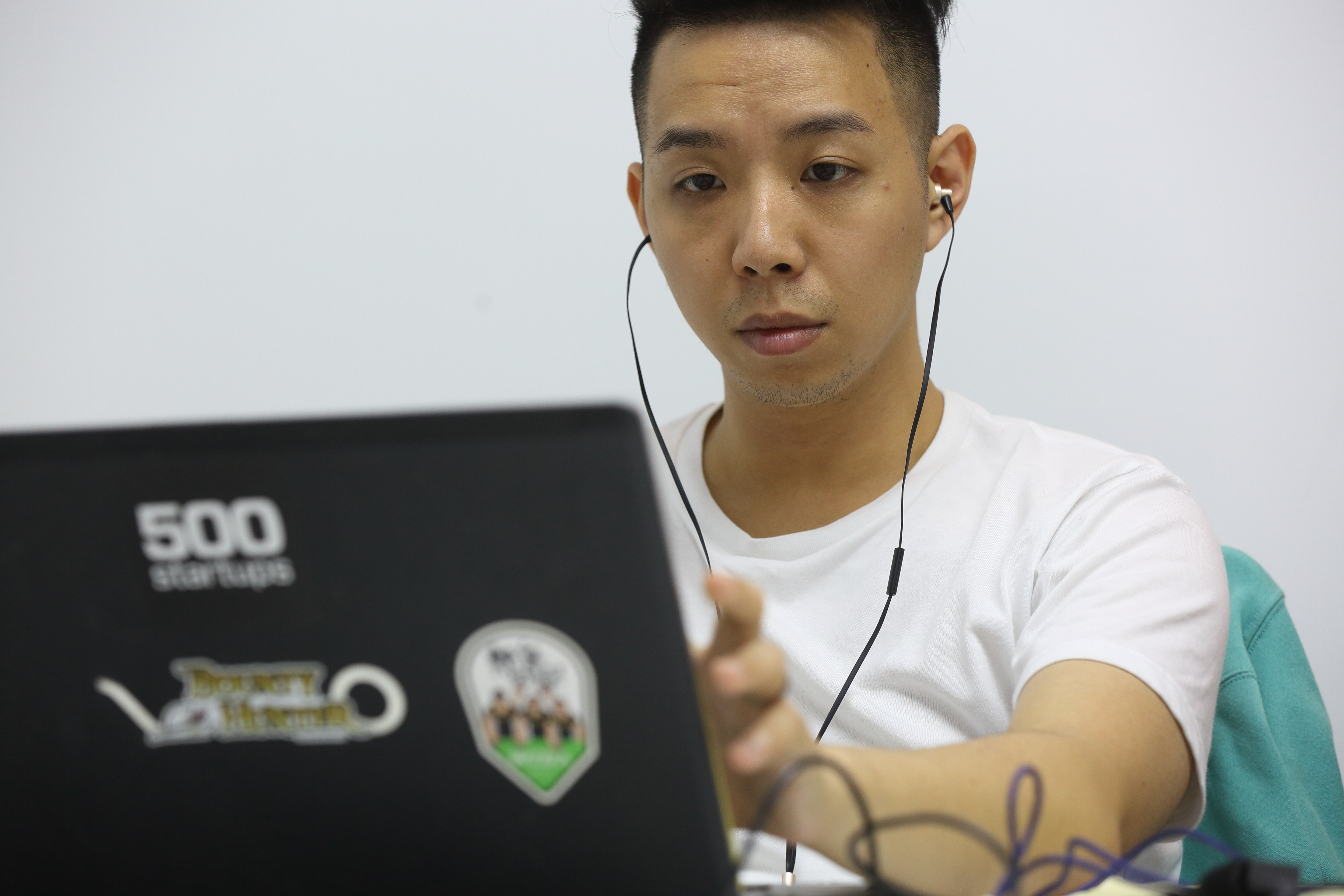 接觸算命15年，簡子復從未想到自己會以算命為生，還結合互聯網，創造占卜的另一種想像。