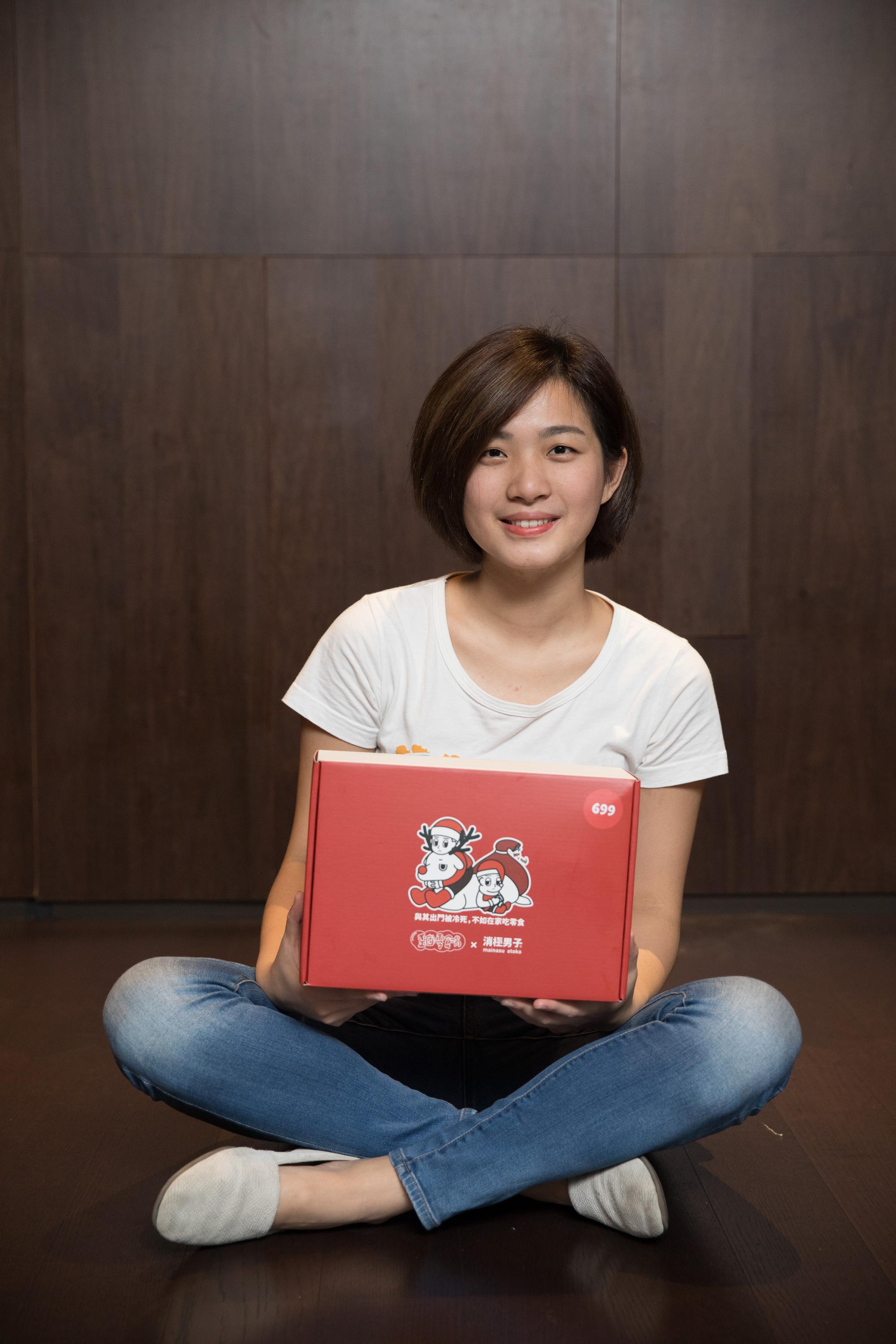 「歪國零食嘴」創辦人范瑄是土耳其語文學系畢業,大學時即發現國際零嘴的潛在市場。