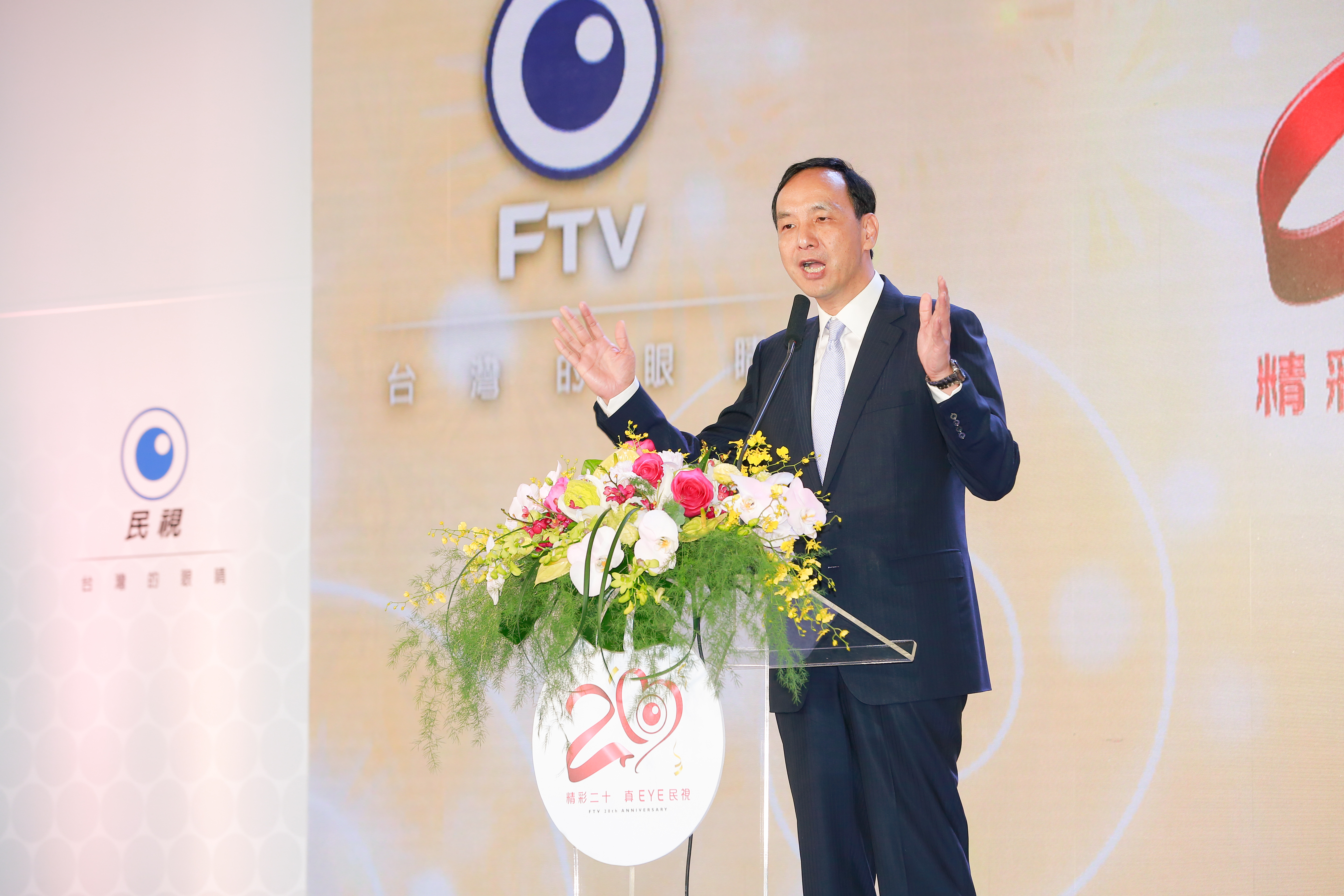 本刊調查，從去年11月至今年1月間，新北市政府公開招標的20個年度宣傳標案，決標金額逾1億4千萬元。