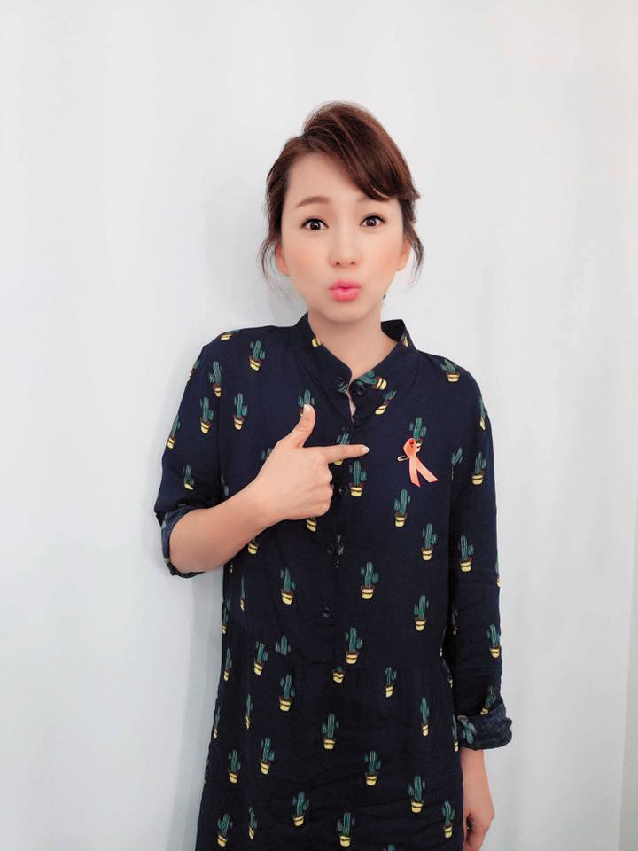 六月為了貓咪愛打架，曾多次找上了寵物溝通師。