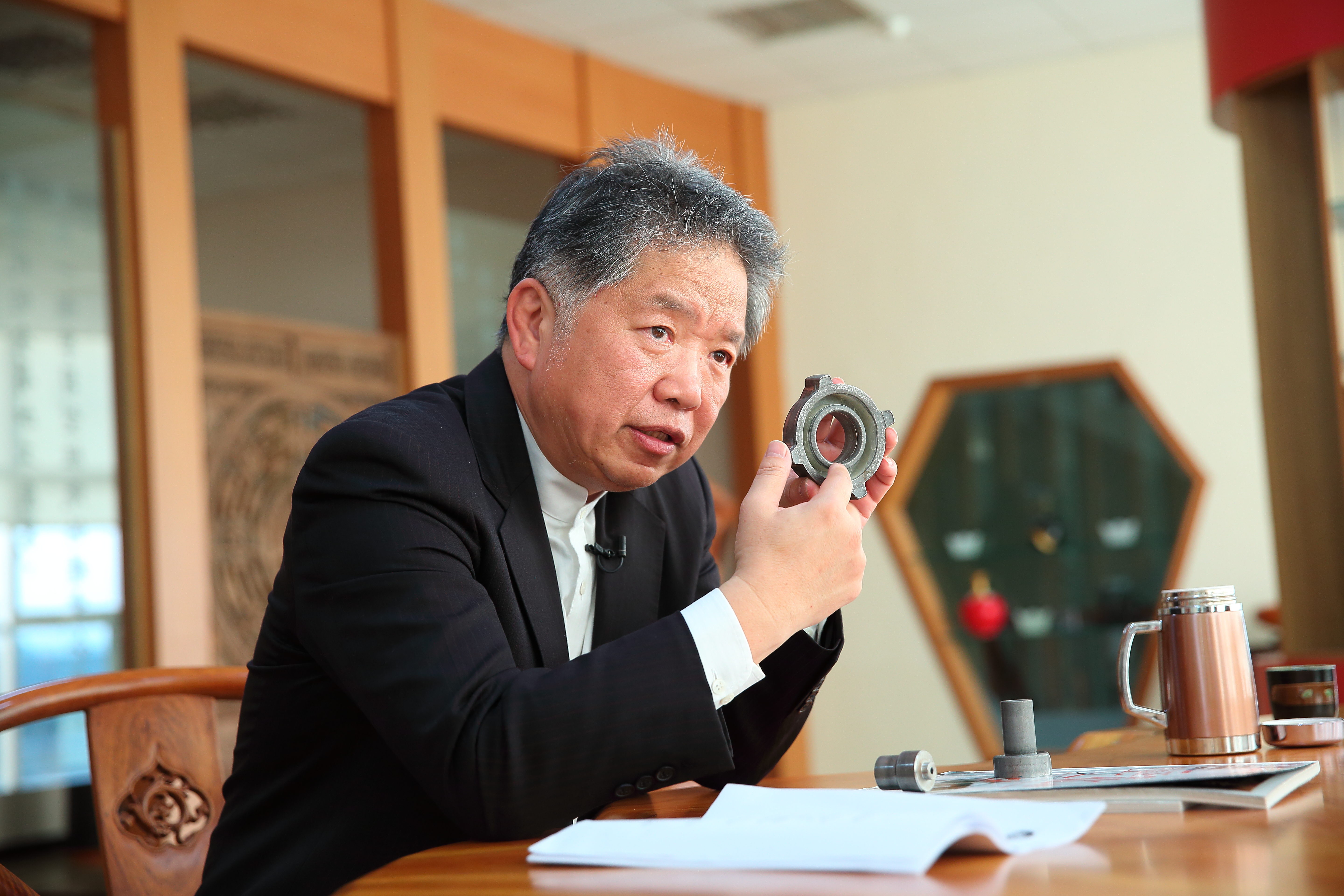 時碩科技的價值觀是求真求變求新，黃亞興說連我做錯都不列外，一樣要承認錯。