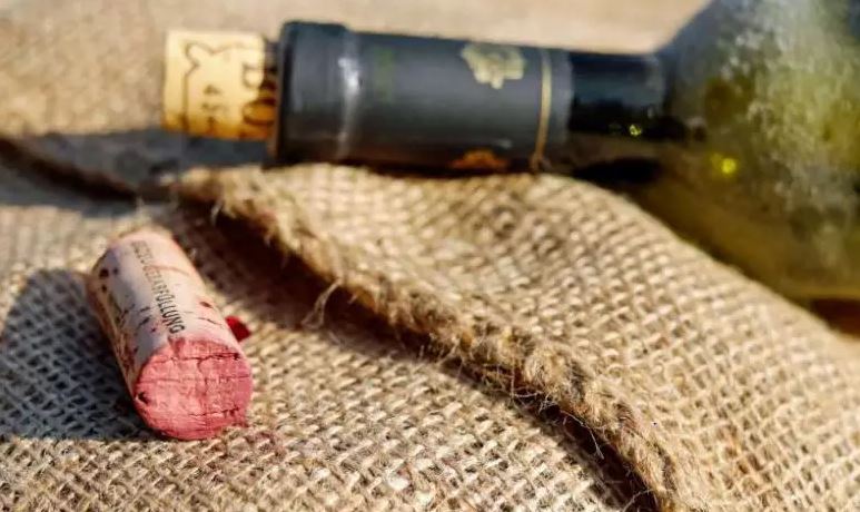 最新研究：紅酒可幫助大腦清除阿茲海默相關毒素