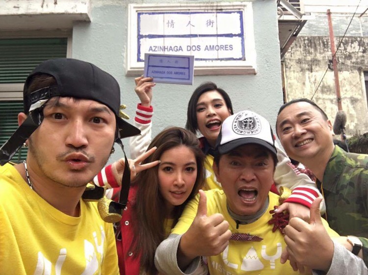 吳宗憲（右2）對KID（左1）及許維恩（左2）一直很關照。（翻攝自吳宗憲臉書）