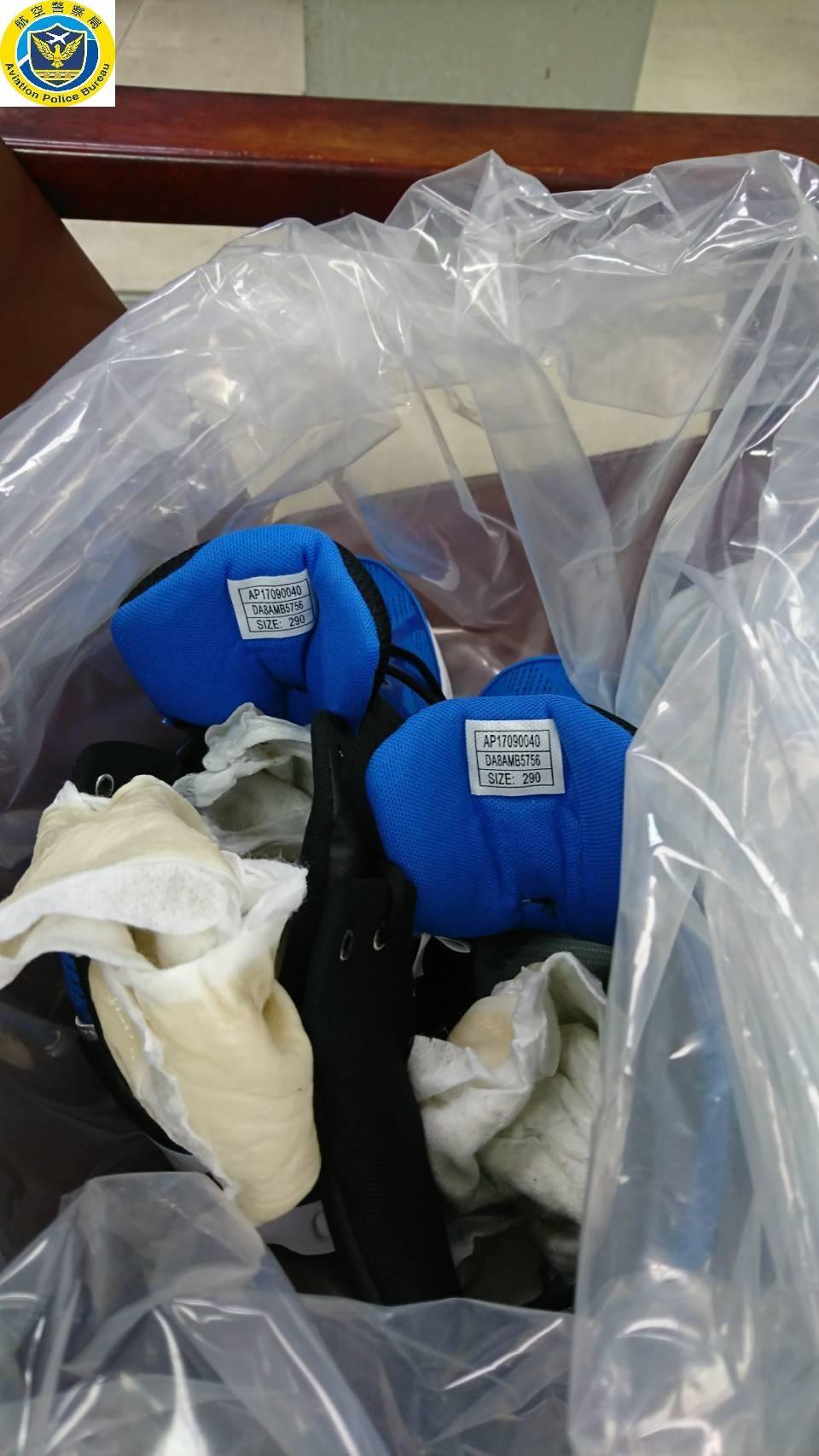 洪女用酸痛貼布夾藏1045公克安毒闖關遭海關查獲。(警方提供)