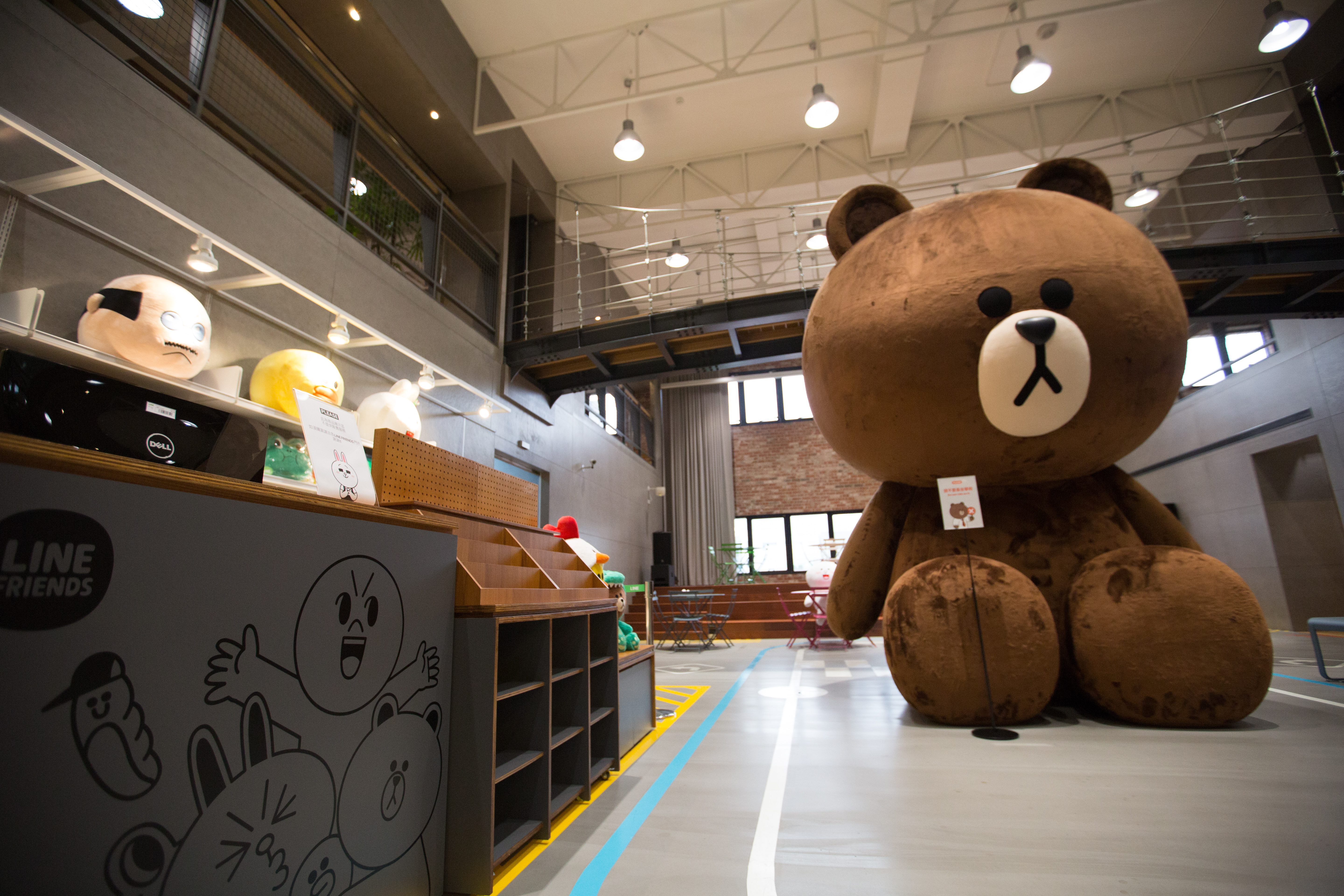 「LINE貼圖經濟」夯，三年來有超過七萬名台灣創作者投入貼圖市場。圖為LINE台灣公司總部。