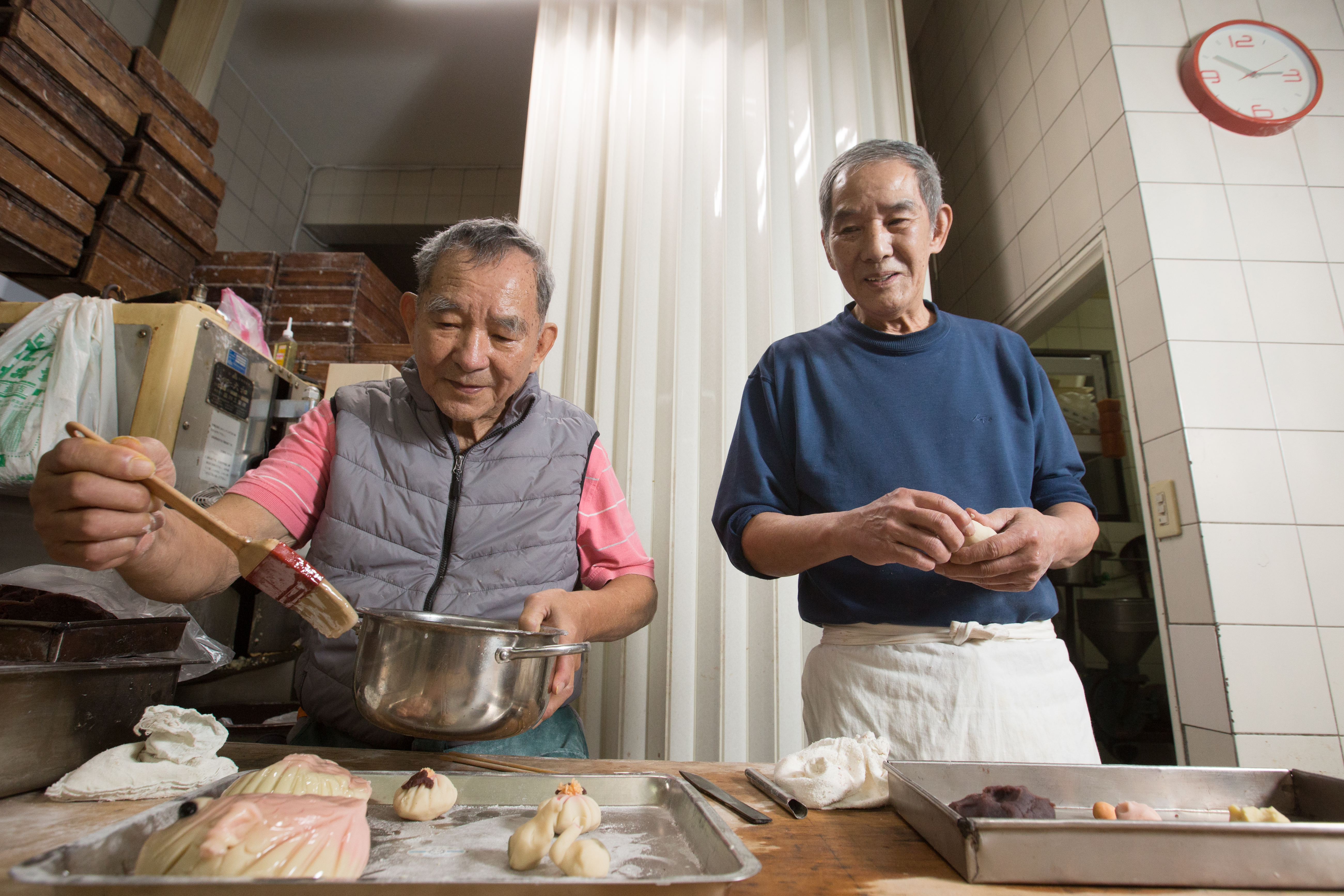 周宜文和周宜平兄弟從小一起工作，至今仍感情深厚。