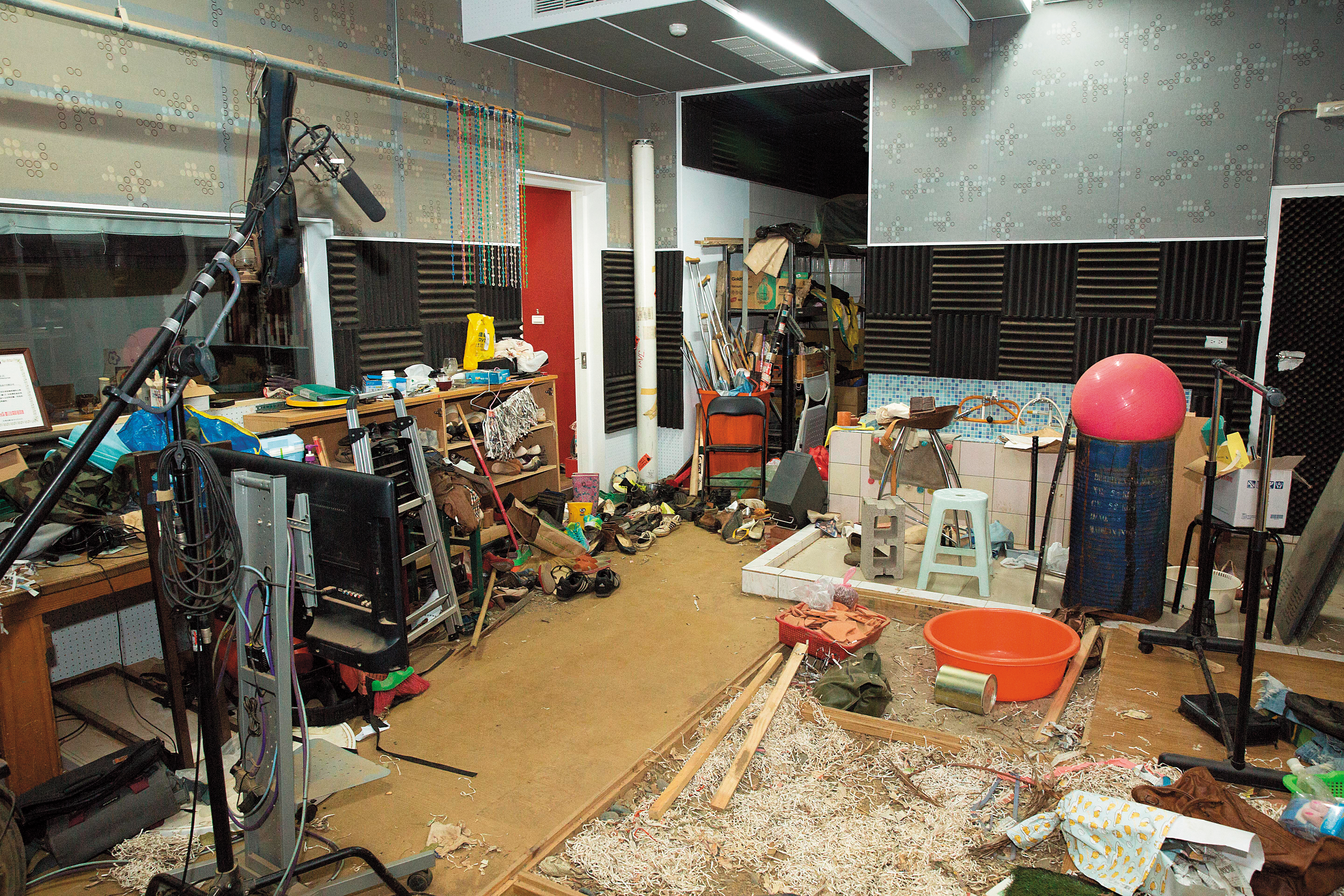 	製作Foley(擬音)的工作室擺放各種聲音道具。