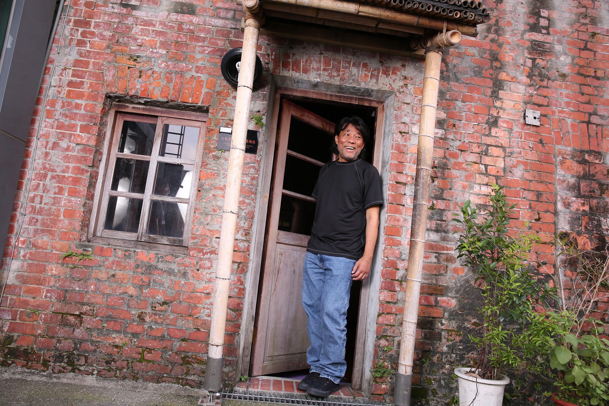 「光影詩人」李屏賓除了攝影工作,也接下台北電影節主席,以行動支持台灣電影。