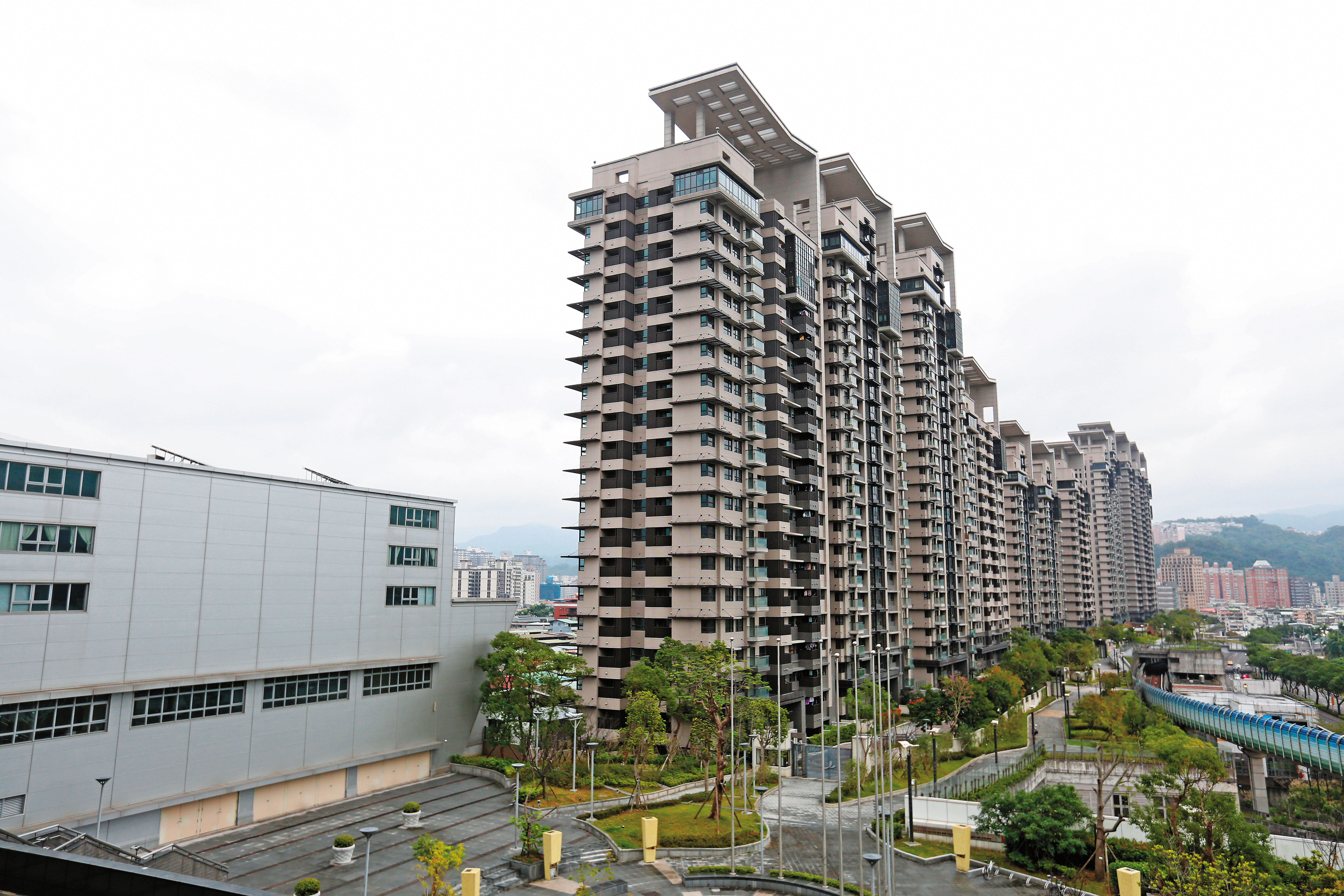 北市府官員曾因日勝生得標美河市案,而被指控圖利。
