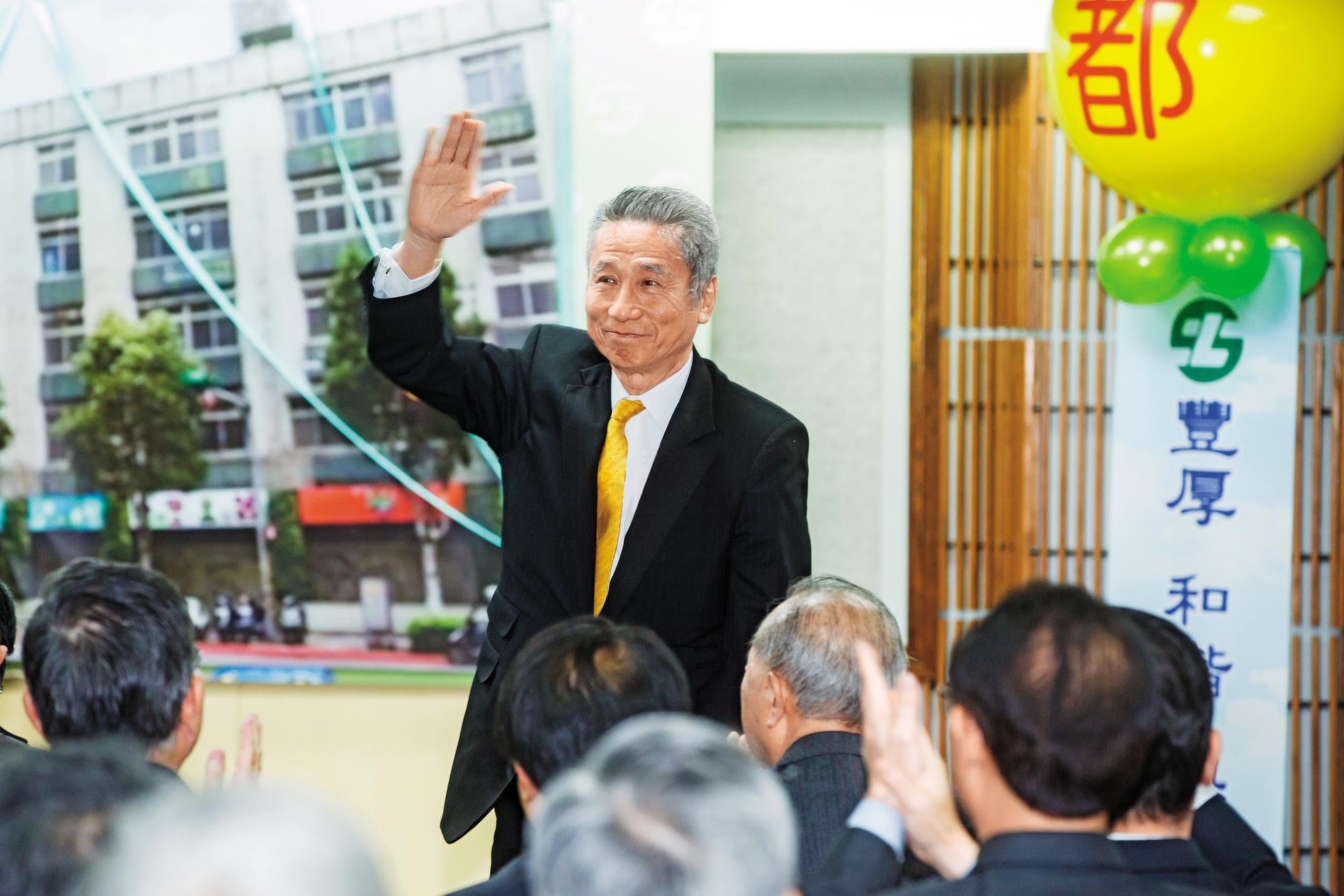 王光祥白手起家,經營建築及客運業有聲有色,極可能入主老字號的大同公司。