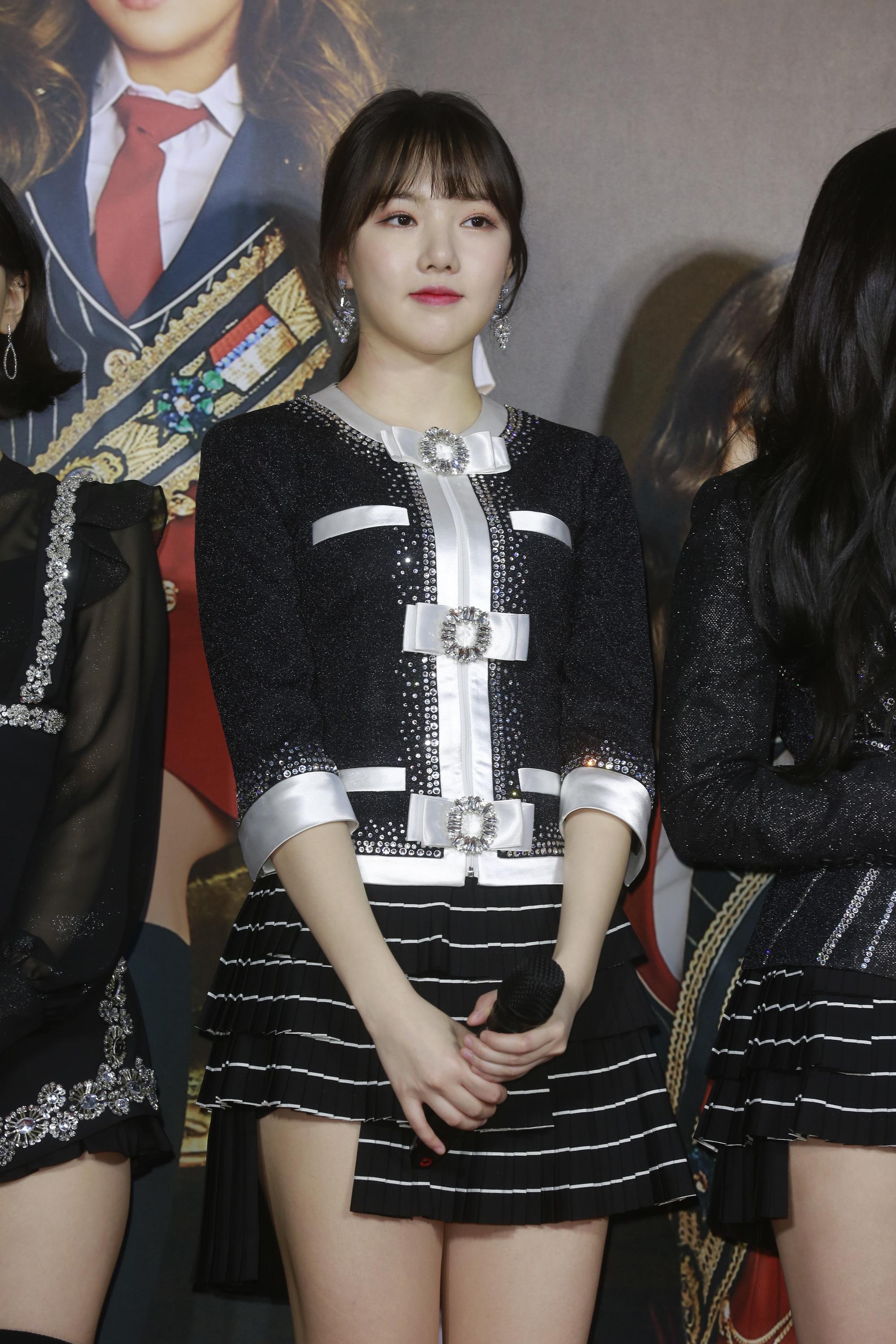 GFRIEND成員過年放心大吃，睿隣妙語：「好吃就是零卡路里。」