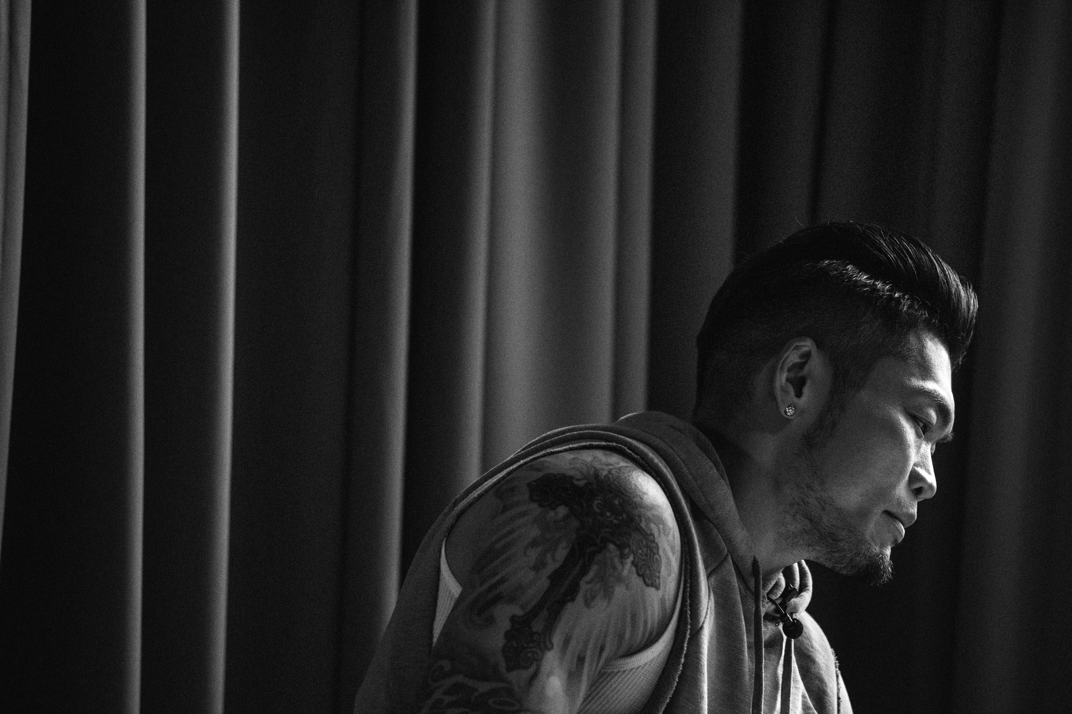 李玖哲說，以前做專輯時沒有IG也沒有Facebook，現在他只能趕快跟上去。