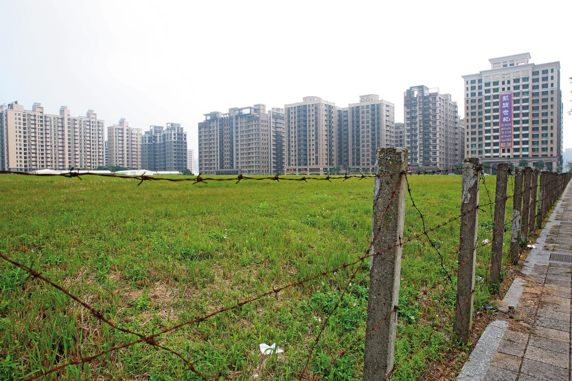 新北淡海新市鎮近年建案不斷,潛藏的土方利益十分可觀。