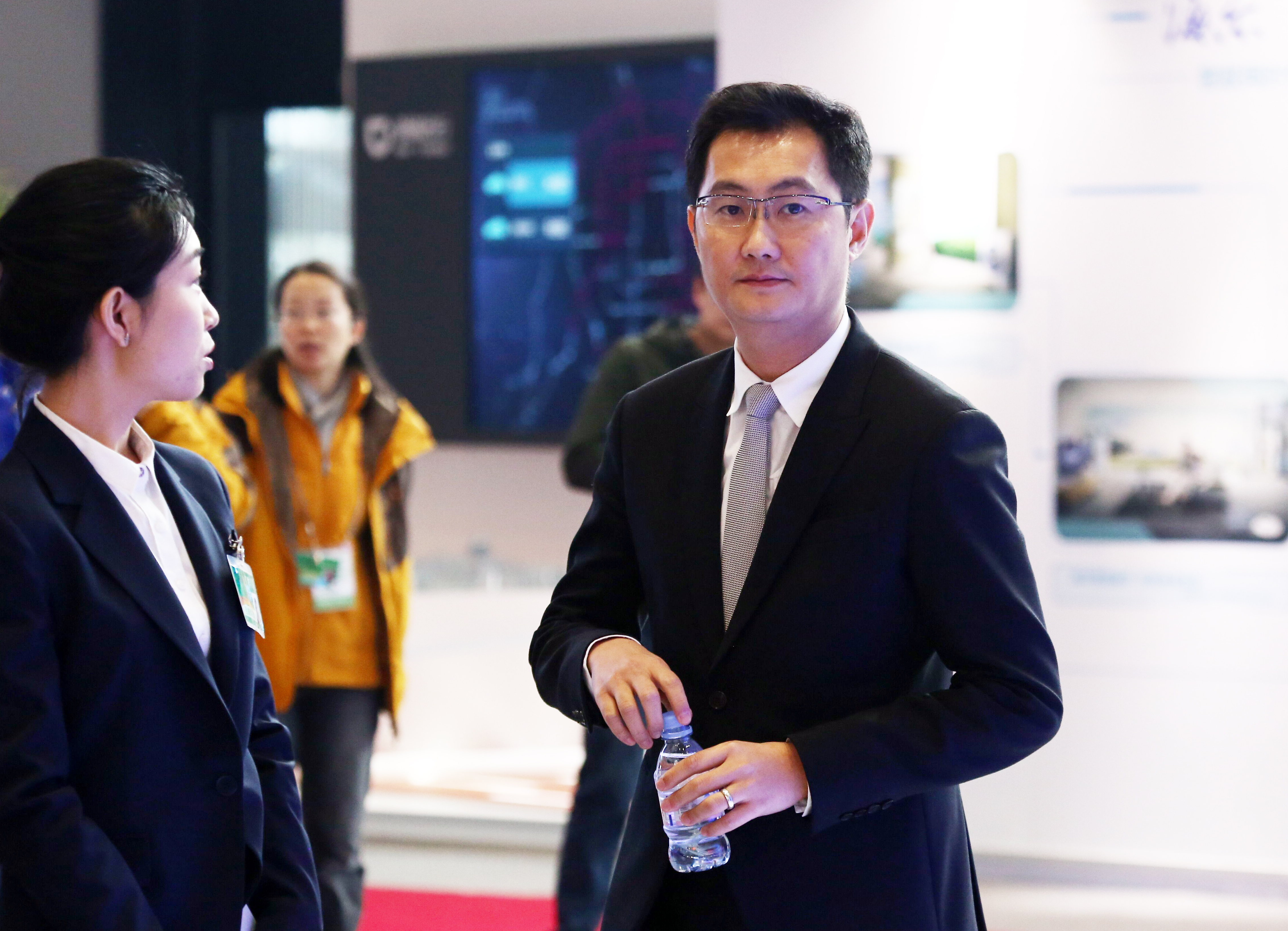 3年前，郭台銘曾與騰訊創辦人馬化騰一起合資成立和諧富騰（東方IC）