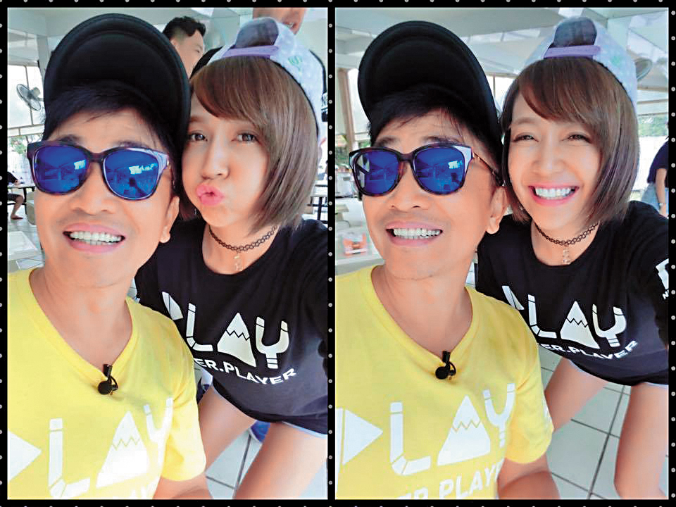 安苡愛（右）在個人臉書上，經常po出和吳宗憲出外景的玩樂合照。（翻攝自安苡愛臉書）