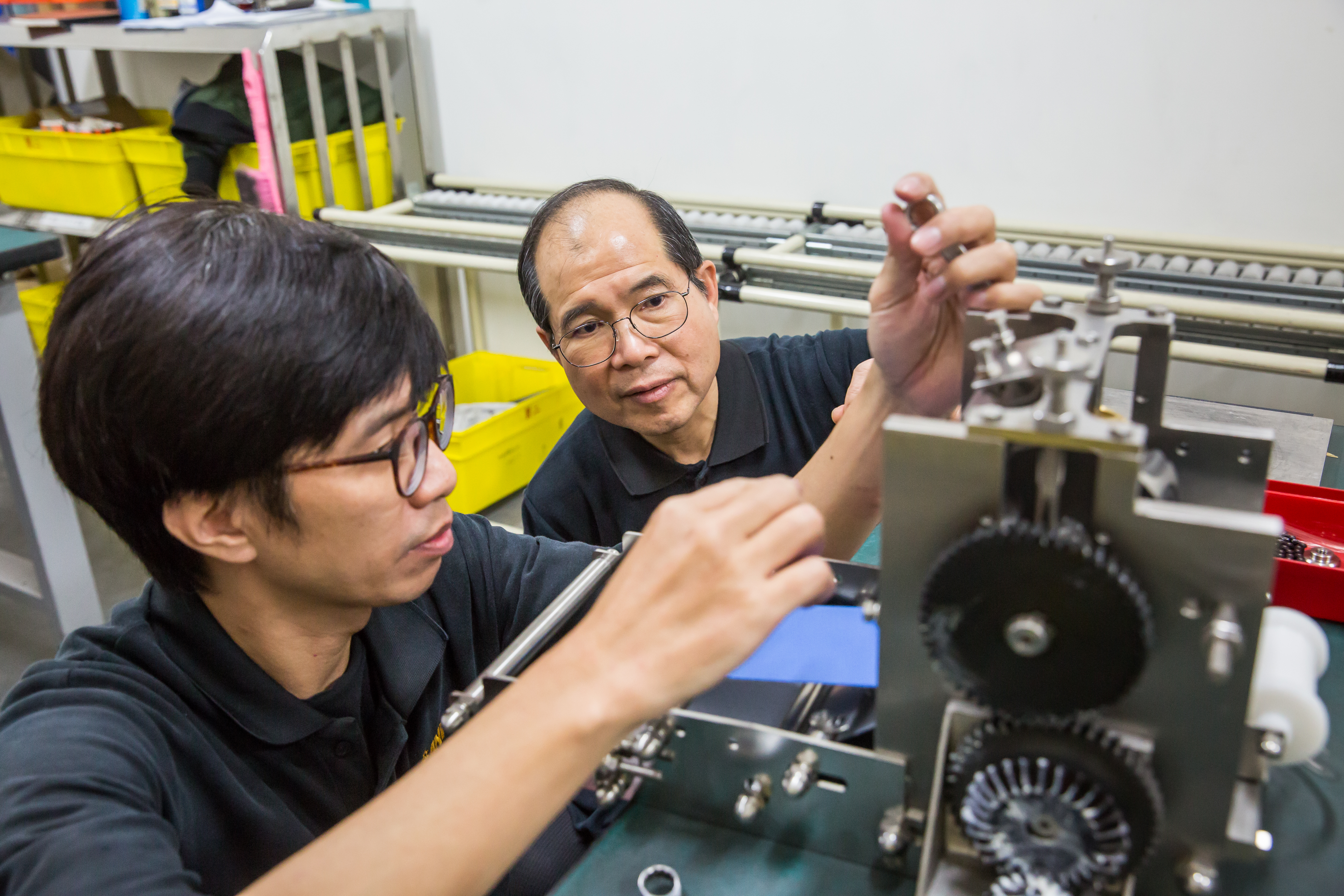 從負債5千萬元，成為台灣最大的包餡機設備商，歐陽禹說自己只是一直在夾縫中求生存。